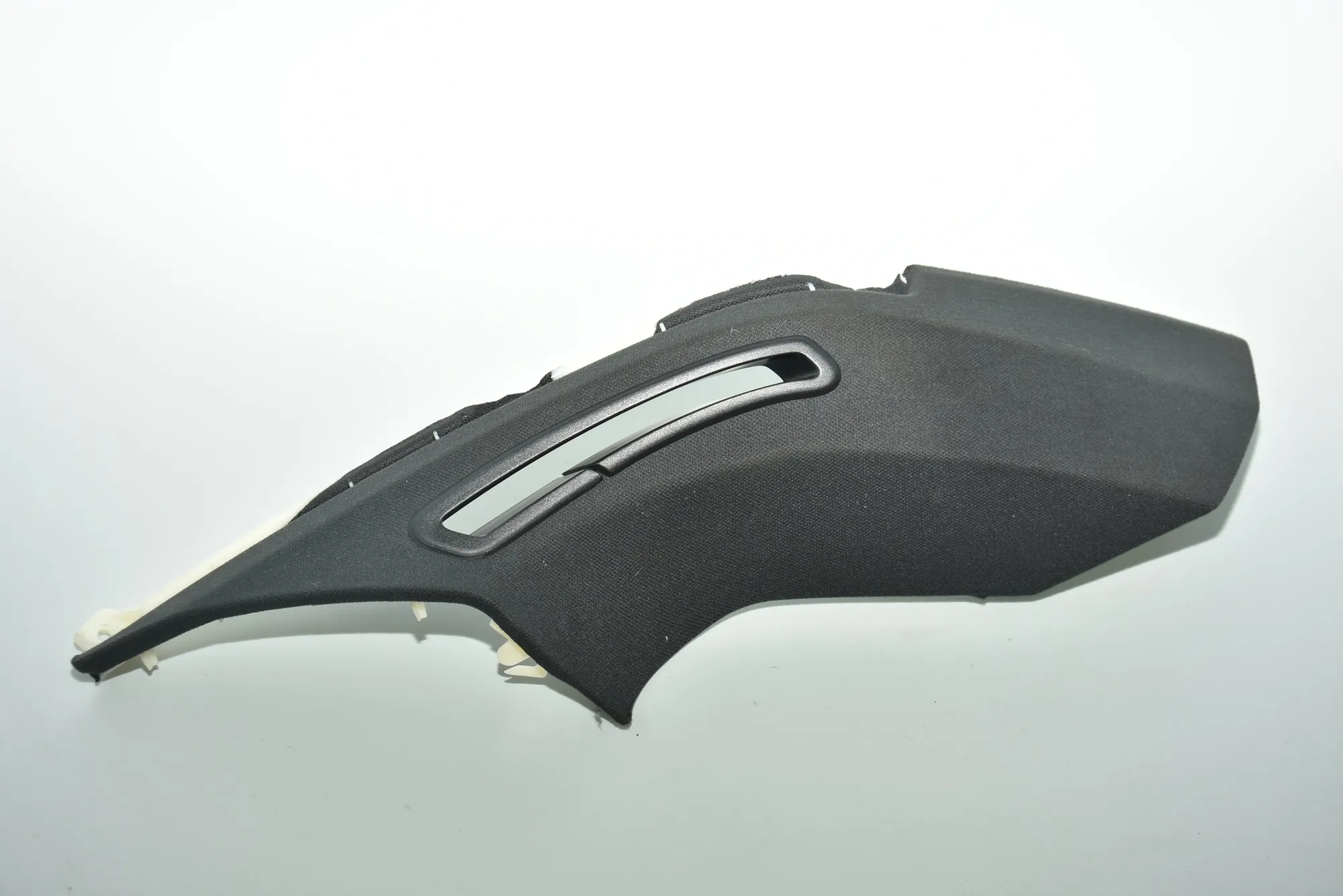 Rear Left Pillar Trim – OEM 9112711 · BMW 7 (F01, F02) BMW 7 (F01, F02) 2011