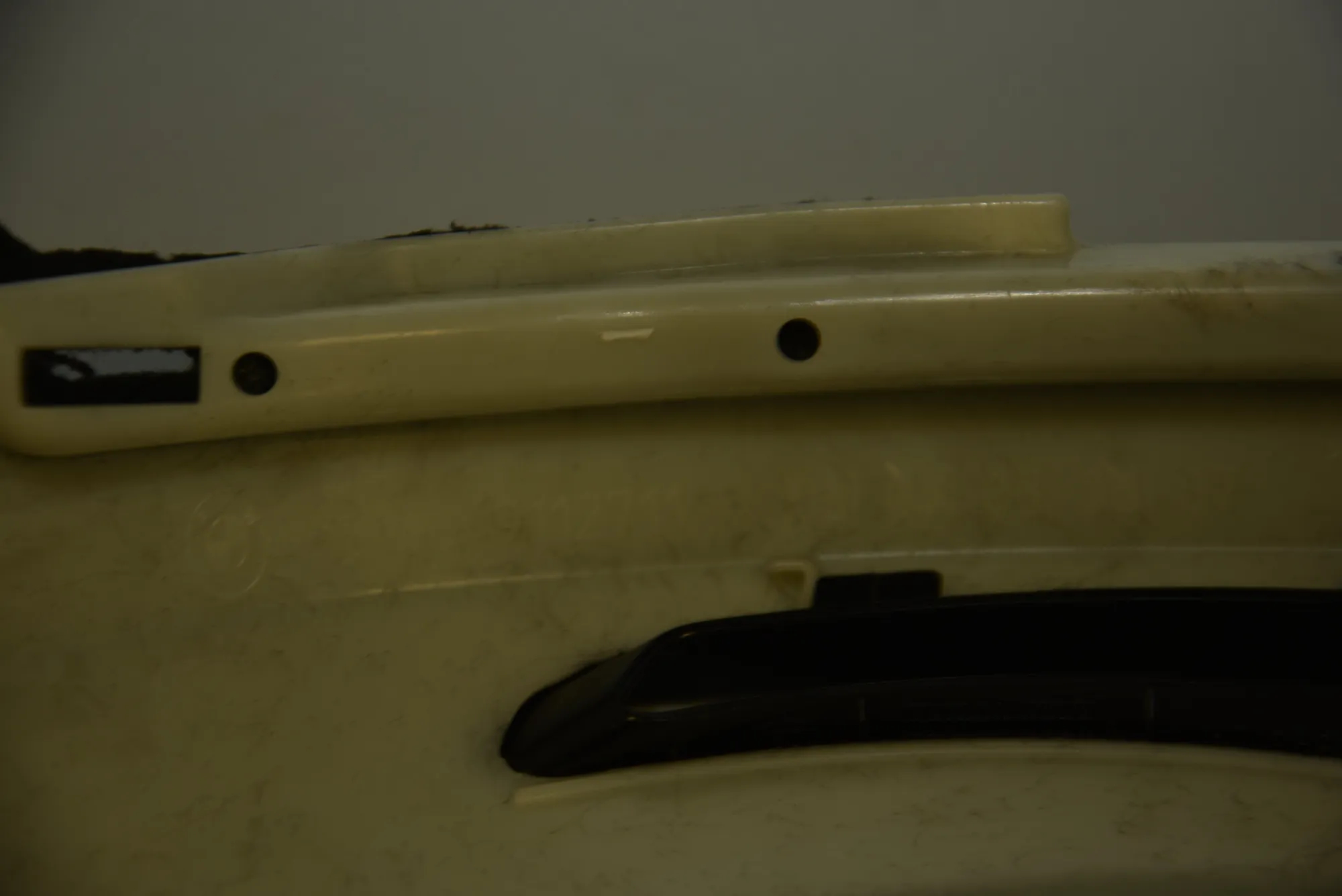 Rear Left Pillar Trim – OEM 9112711 · BMW 7 (F01, F02) BMW 7 (F01, F02) 2011 – 3