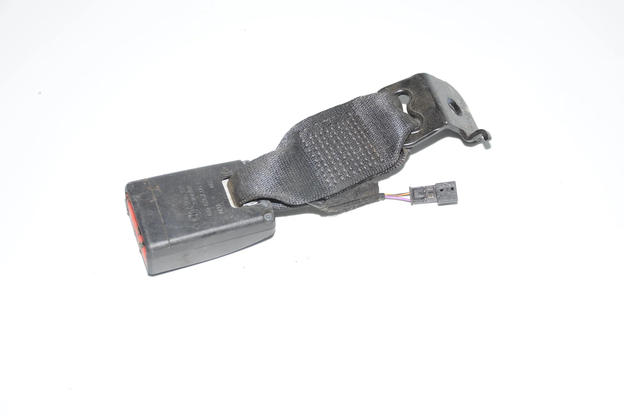 Rear Left Seat Buckle – OEM 7266352 · BMW 3 (F30, F80) BMW 3 (F30, F80) 320 d 2012