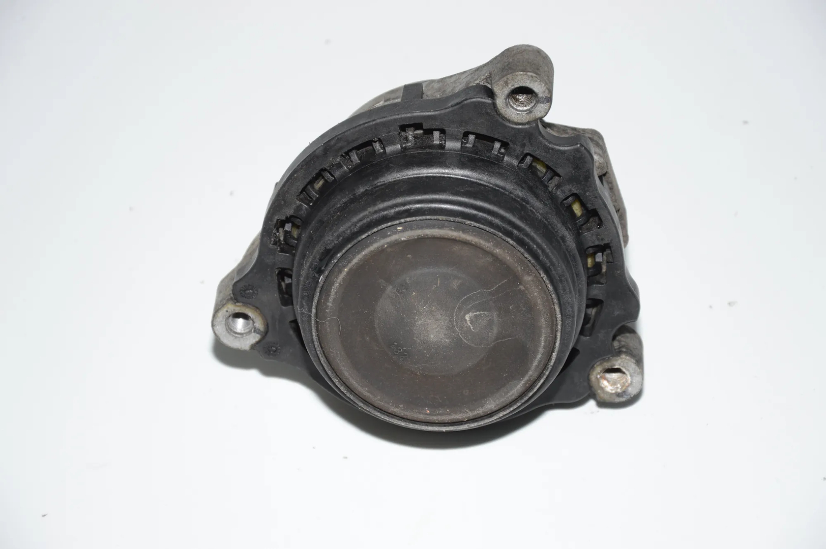 Left Side Engine Mount – OEM 6787657 · BMW 3 3 (F30, F80) (2011 - 2019) 320 d (2011 - 2016, 2.0 L, 135 kW) 2012 – 2