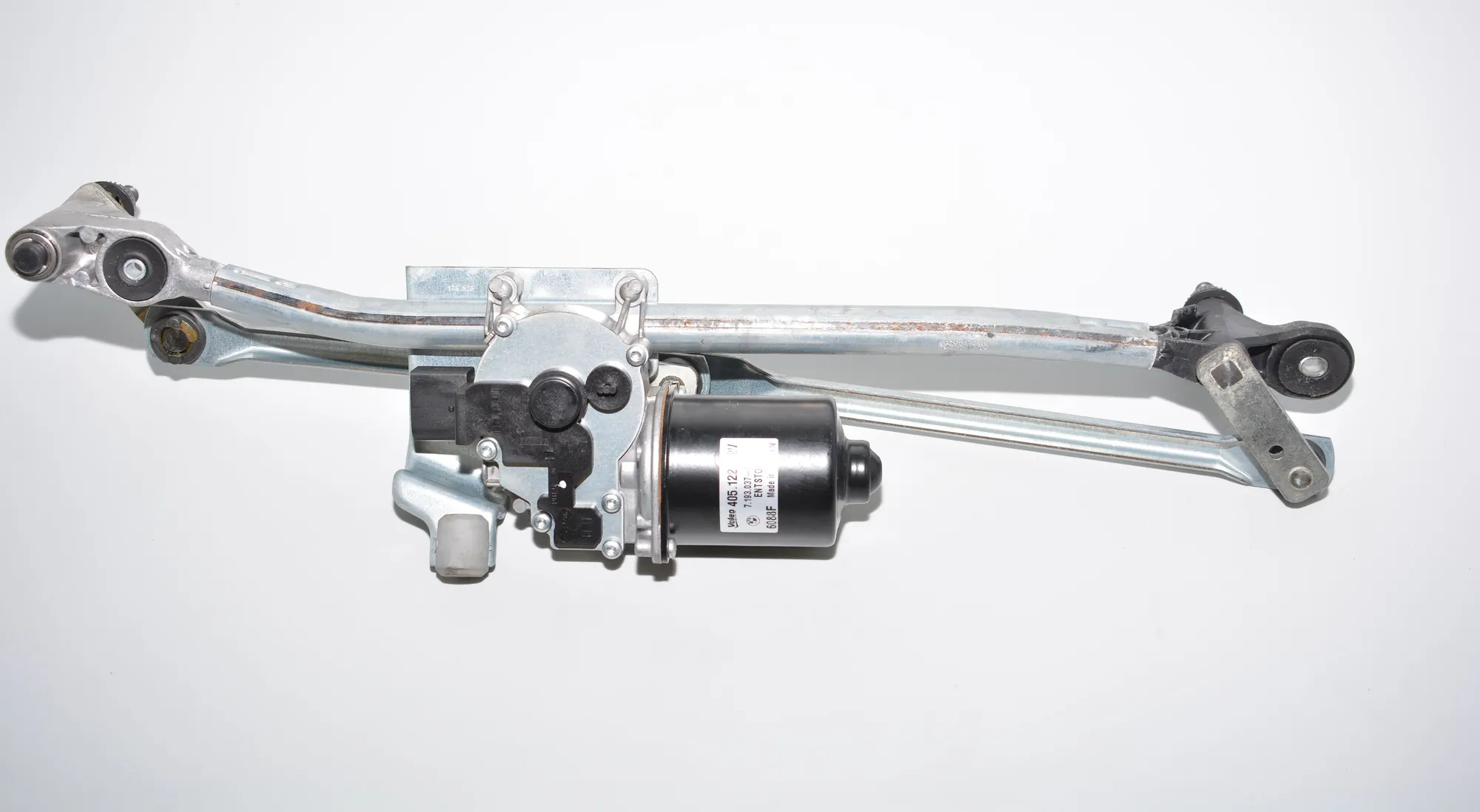 Front Windshield Wiper Mechanism – OEM 7193037 · BMW 1 (E81) 118 d 2008 – 3
