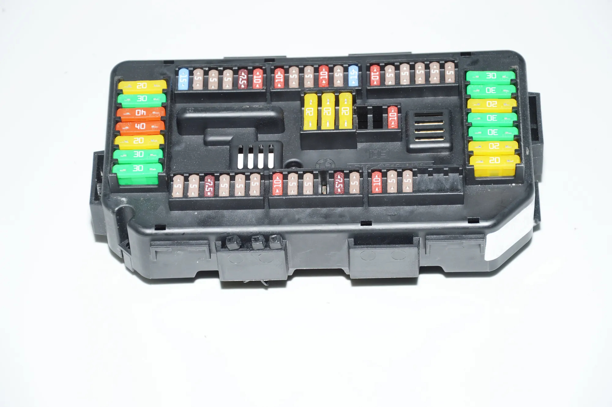 Fuse Box – OEM 9360371 · BMW X5 (F15, F85) BMW X5 (F15, F85) xDrive 30 d 2014