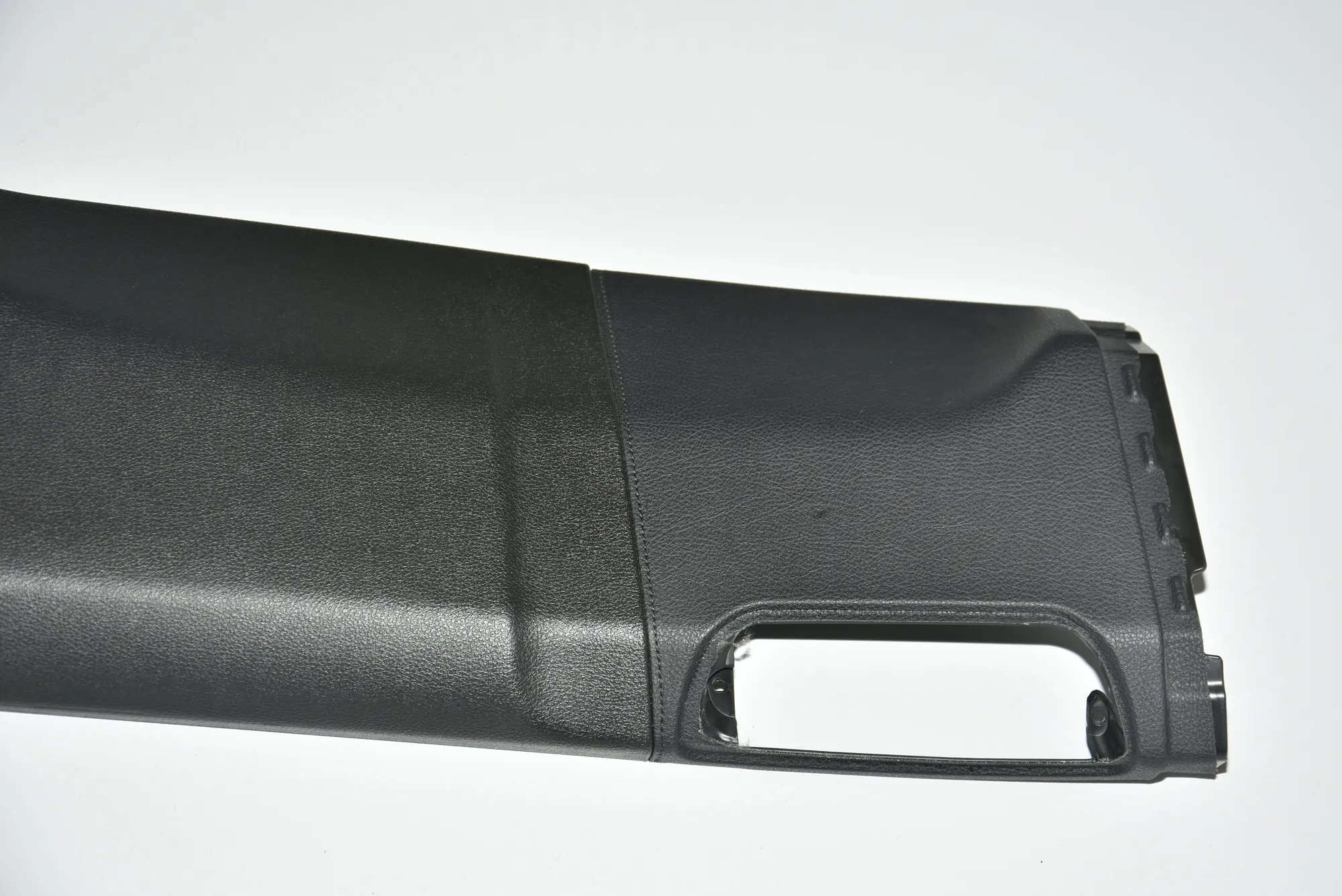 B Pillar Trim – OEM 9125956 · BMW 7 (F01, F02) 730 d 2011 – 5