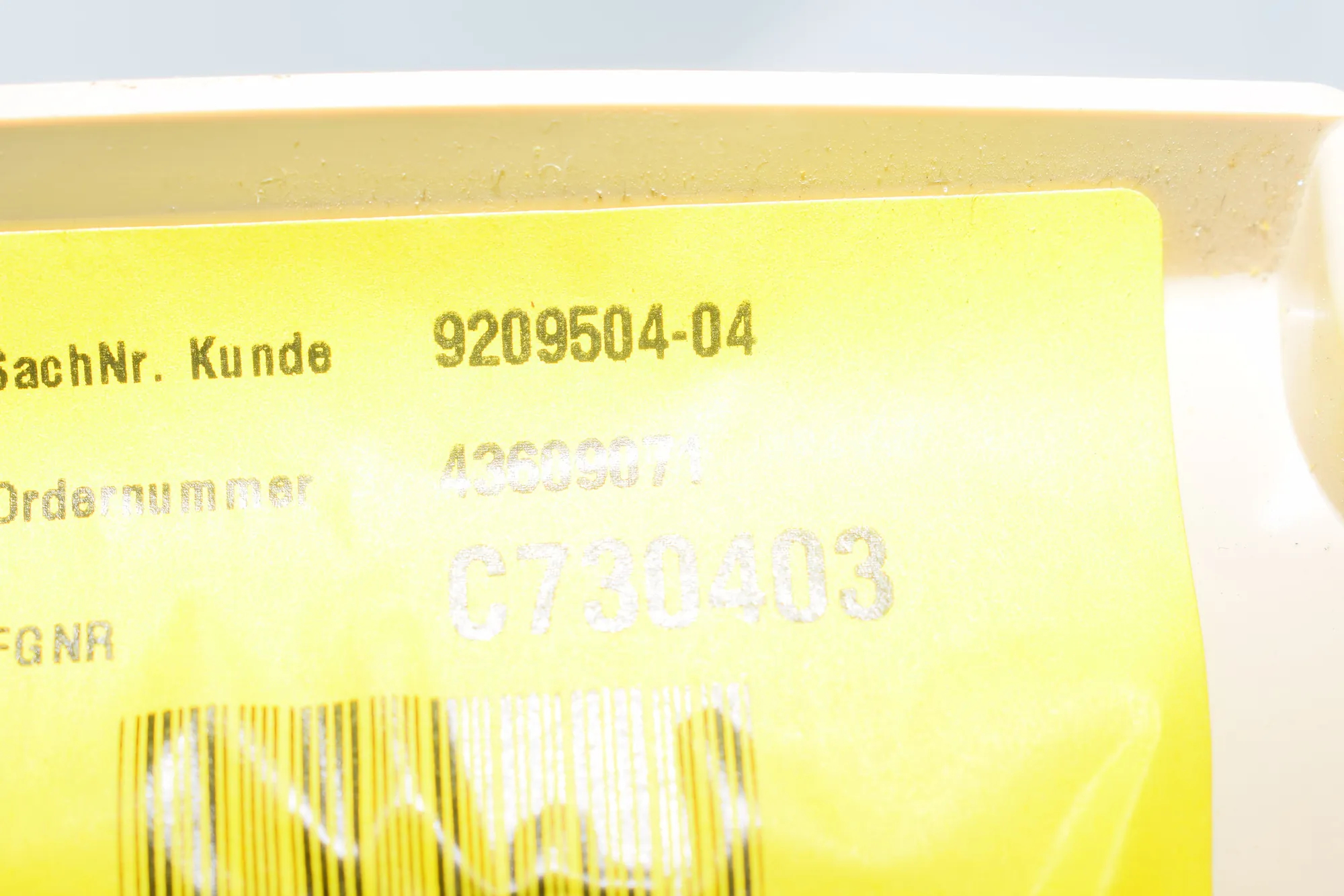 Other Interior Parts – OEM 9209504 · BMW 5 (F10) 520 d 2010 – 6