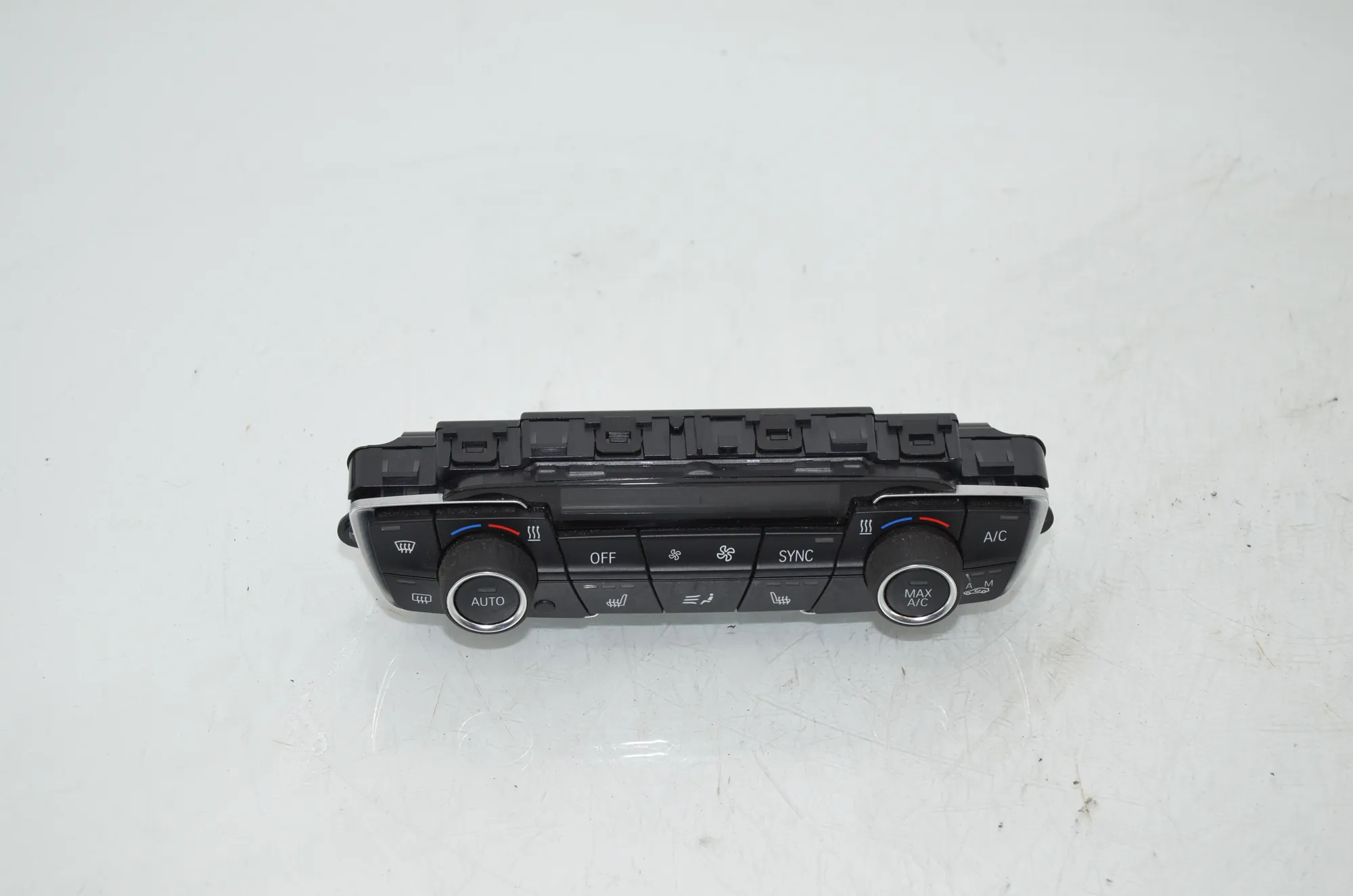 Climate Control Unit – OEM 9461405 · BMW X1 (F48) sDrive 18 d 2019 – 2