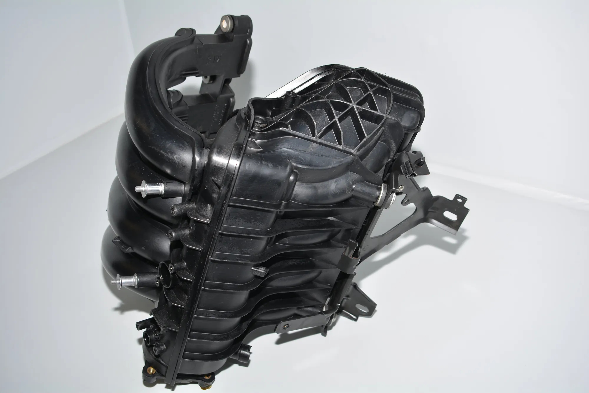 Intake Manifold – OEM 7529432 · BMW 1 (E87) 120 i 2004 – 6