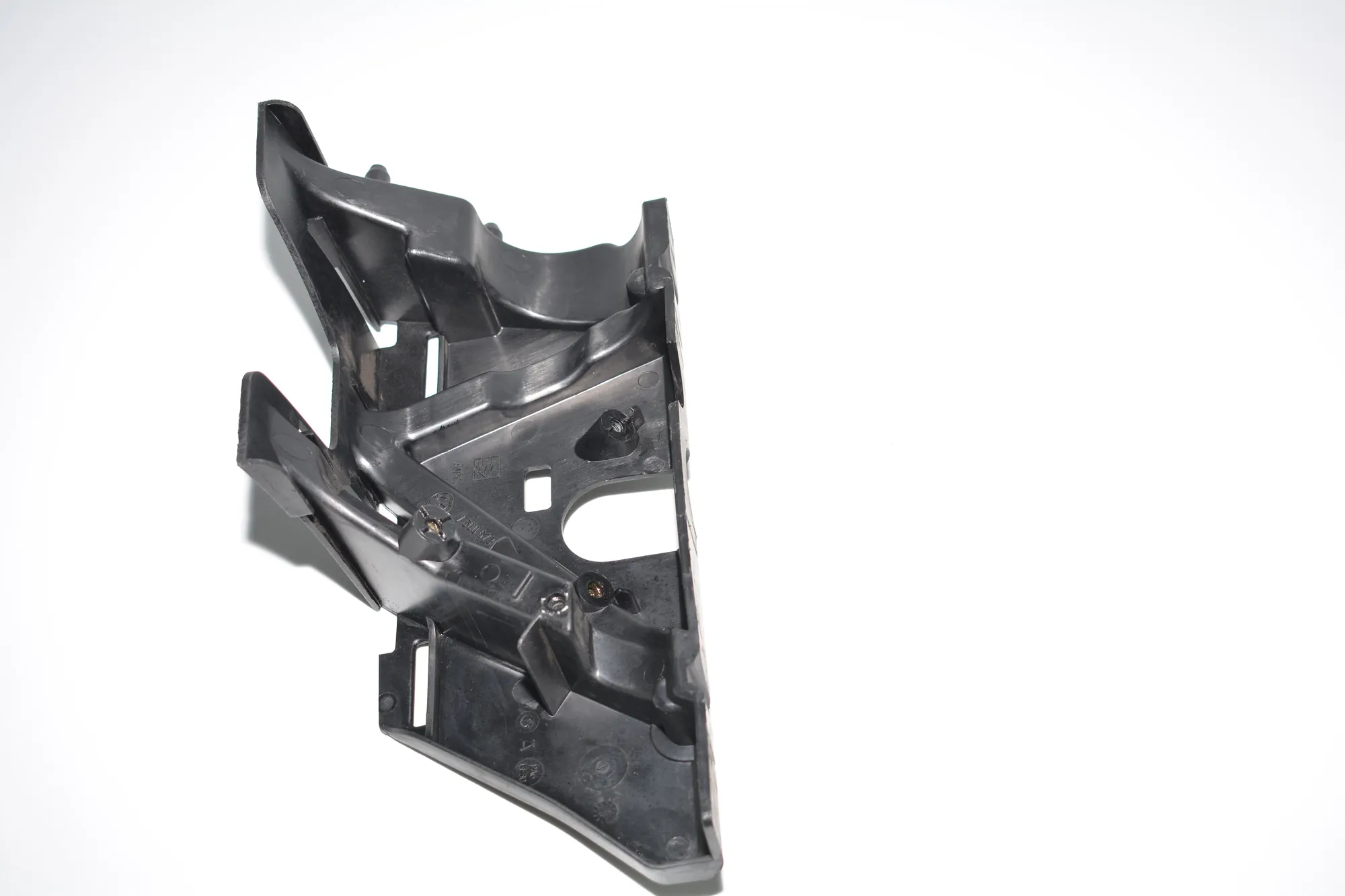Bracket – OEM 7500673 · BMW 1 (E87) 120 i 2004 – 4