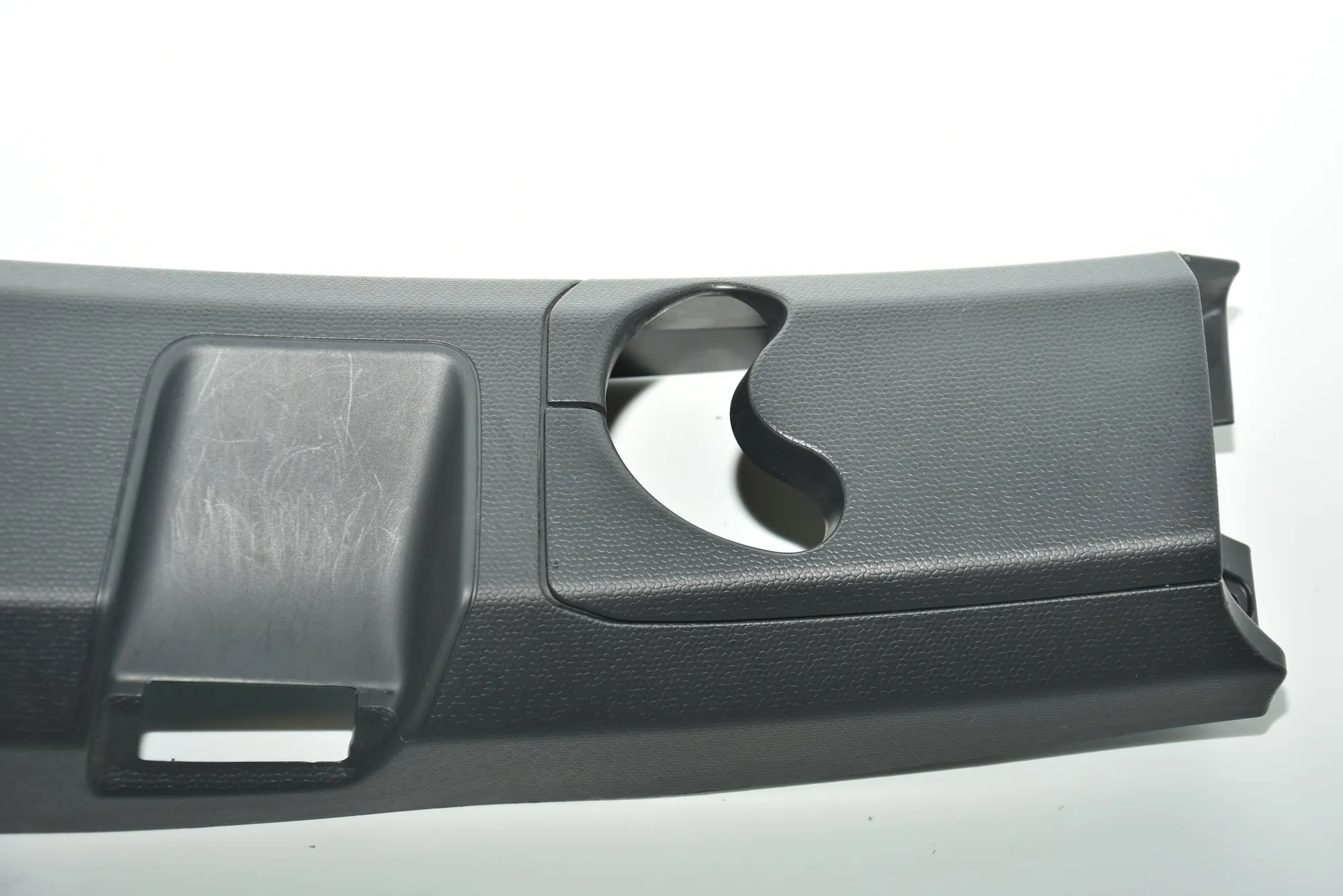 Rear Left Pillar Trim – OEM 7287935 · BMW i3 (I01) Electric 2016 – 3