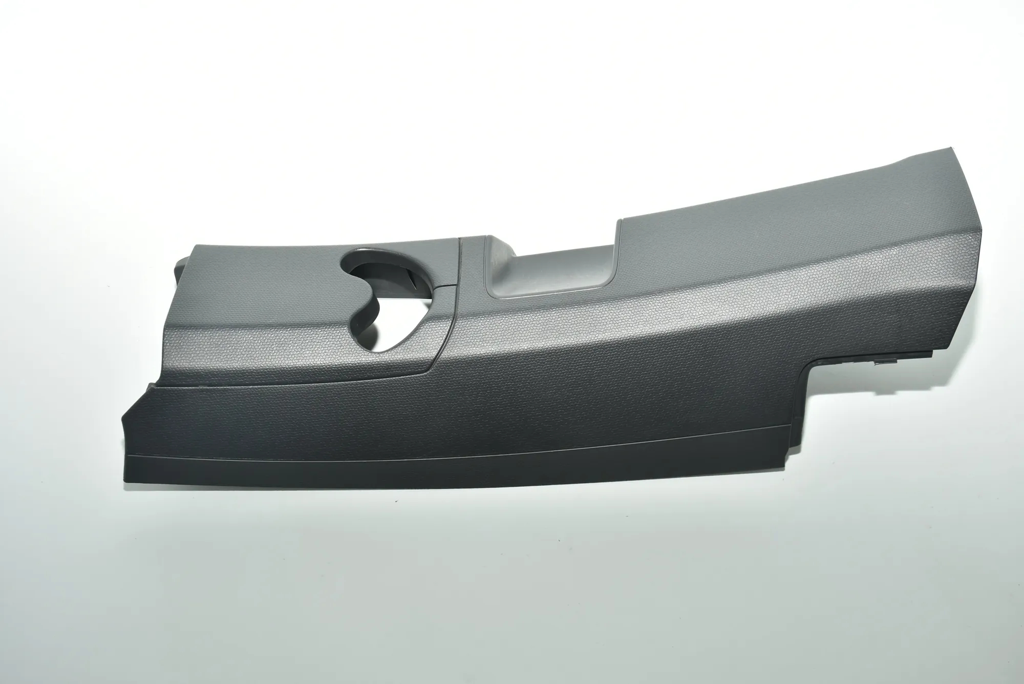 Rear Left Pillar Trim – OEM 7287935 · BMW i3 (I01) Electric 2016 – 4