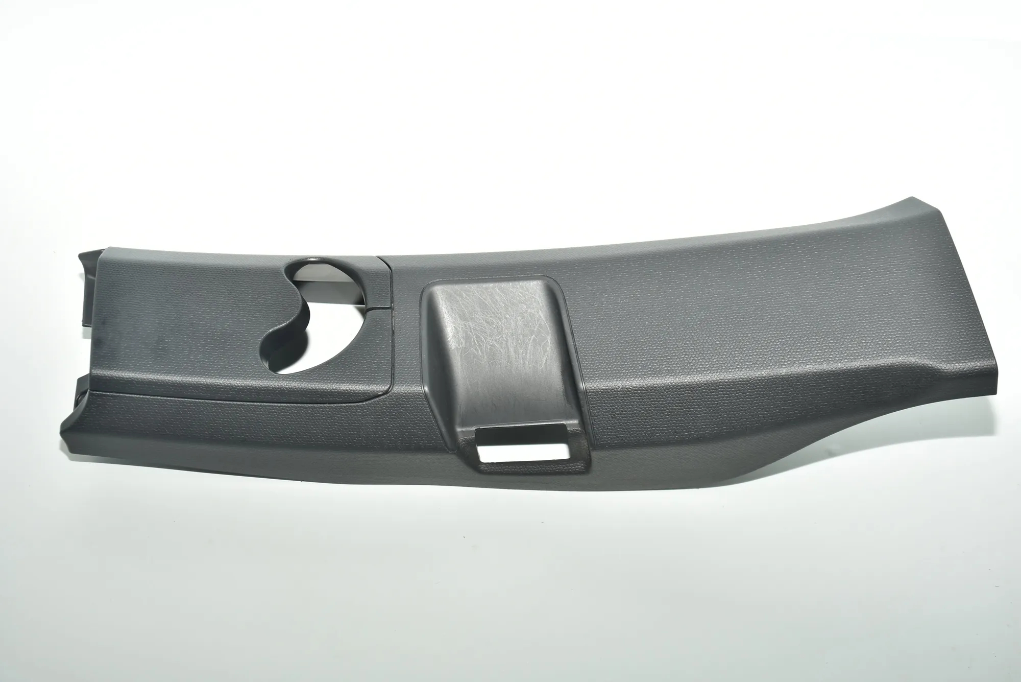Right Side Pillar Trim – OEM 7287936 · BMW i3 (I01) Electric 2016
