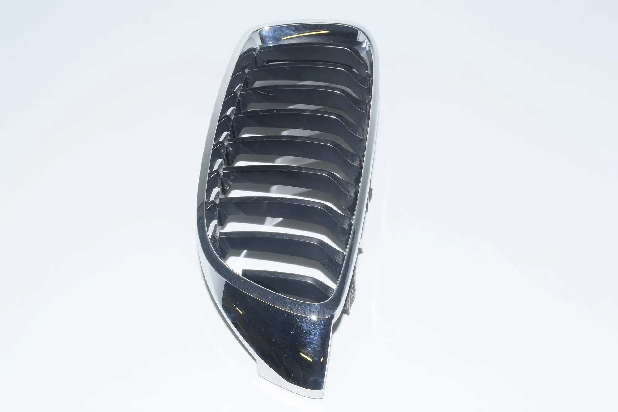 Front Left Grill – OEM 7294817 · BMW 4 Coupe (F32, F82) BMW 4 Coupe (F32, F82) 2013 – 5