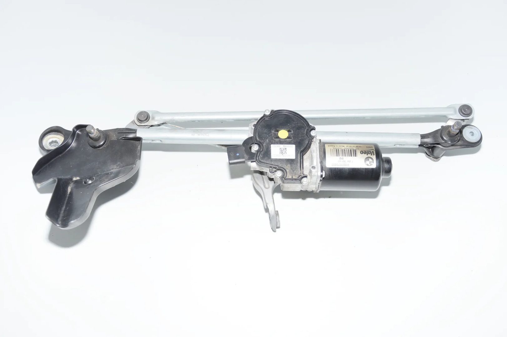 Front Windshield Wiper Mechanism – OEM 7267504 · BMW 3 (F30, F80) 320 d Efficient Dynamics 2014 – 2