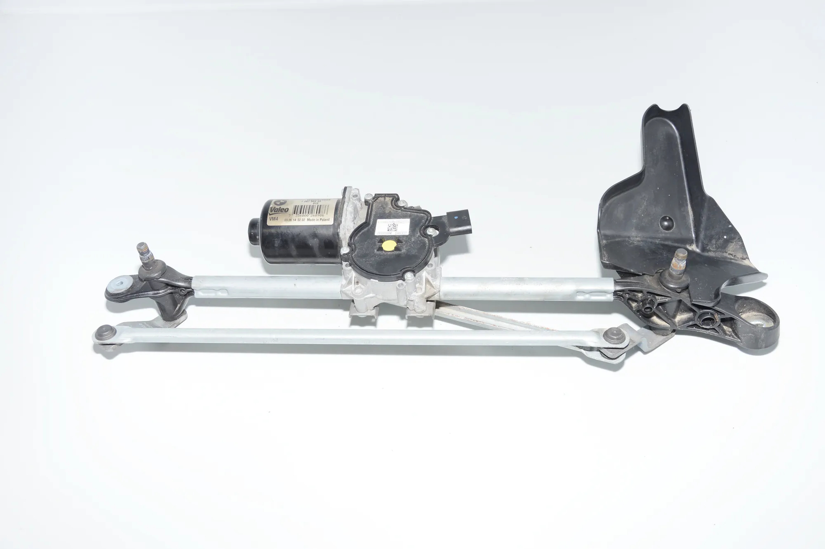 Front Windshield Wiper Mechanism – OEM 7267504 · BMW 3 (F30, F80) 320 d Efficient Dynamics 2014