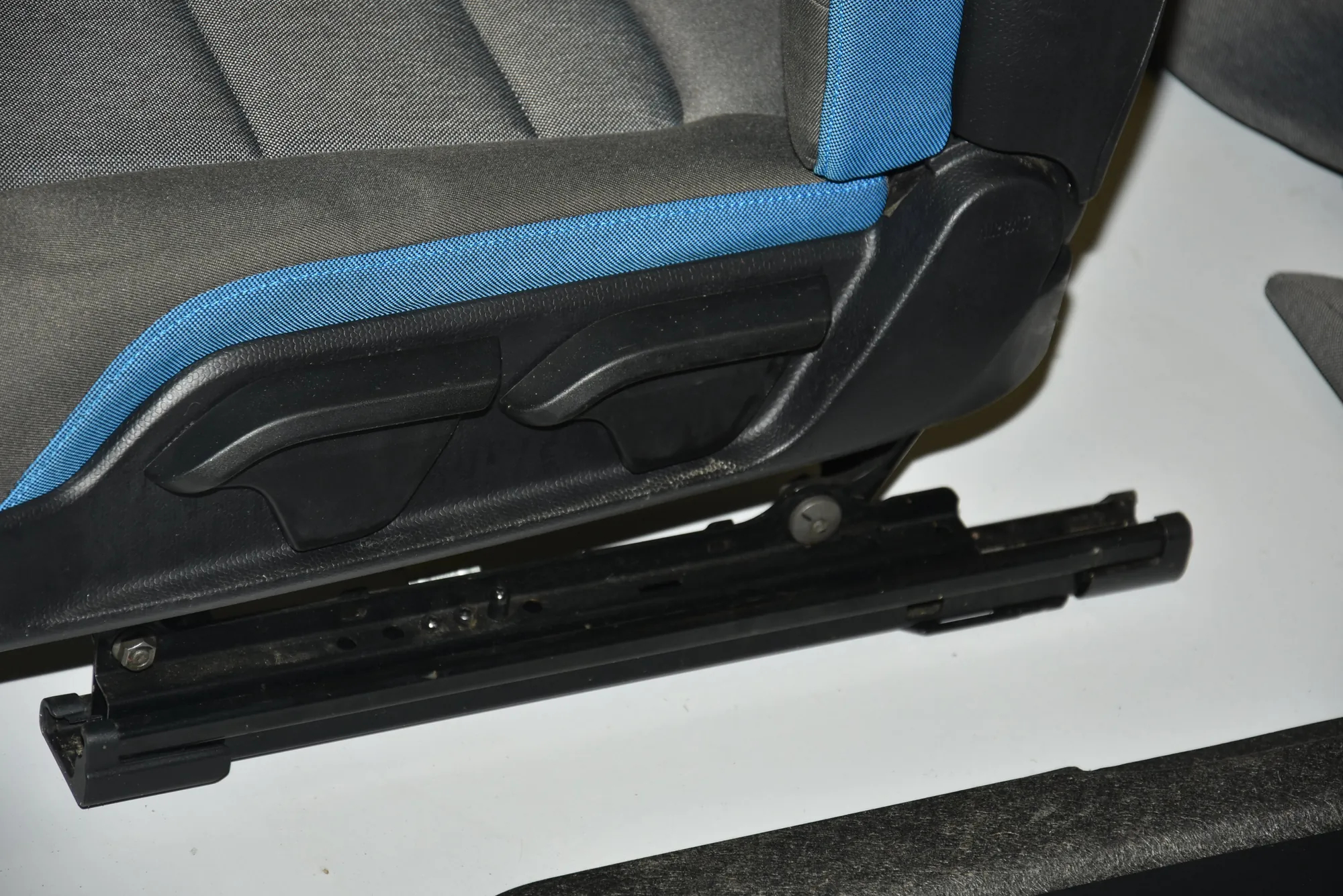 Seat set · BMW i3 (I01) Electric 2016 – 11