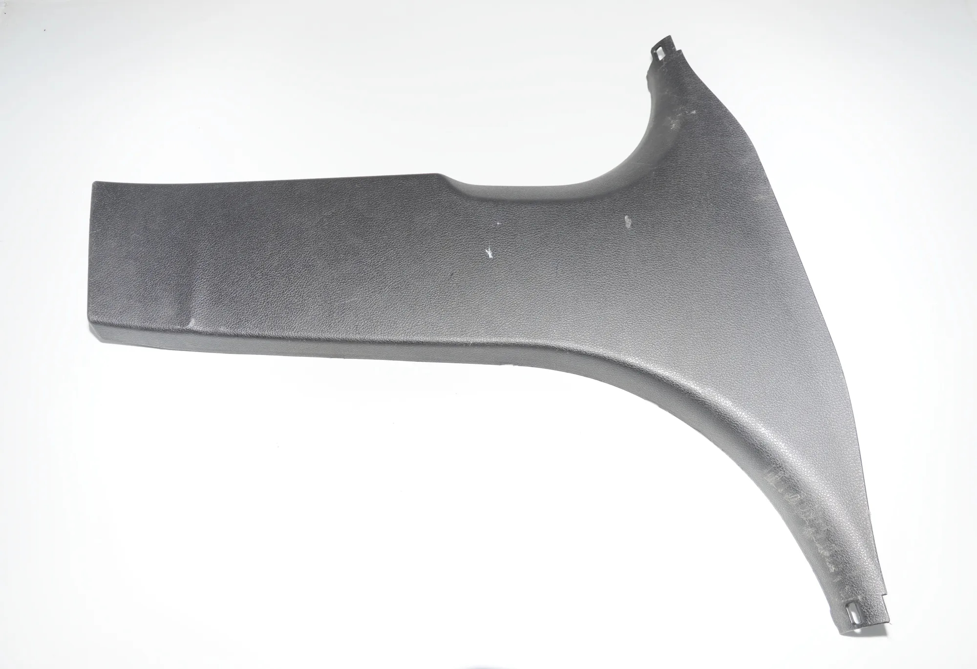 Right Side B Pillar Trim – OEM 7221002 · BMW 3 Touring (F31) 320 d 2013 – 2