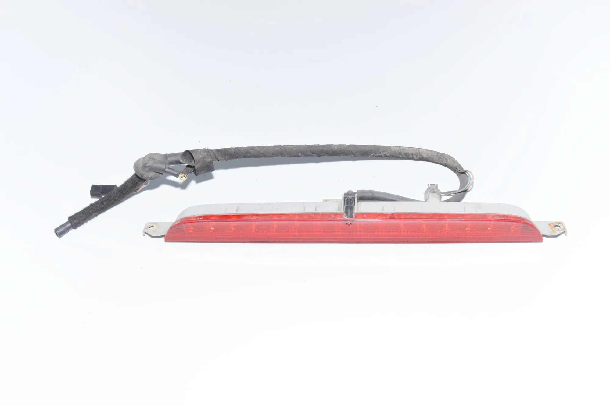 Rear Third Brake Stop Light – OEM 164793 · BMW X5 (E70) xDrive 30 d 2012