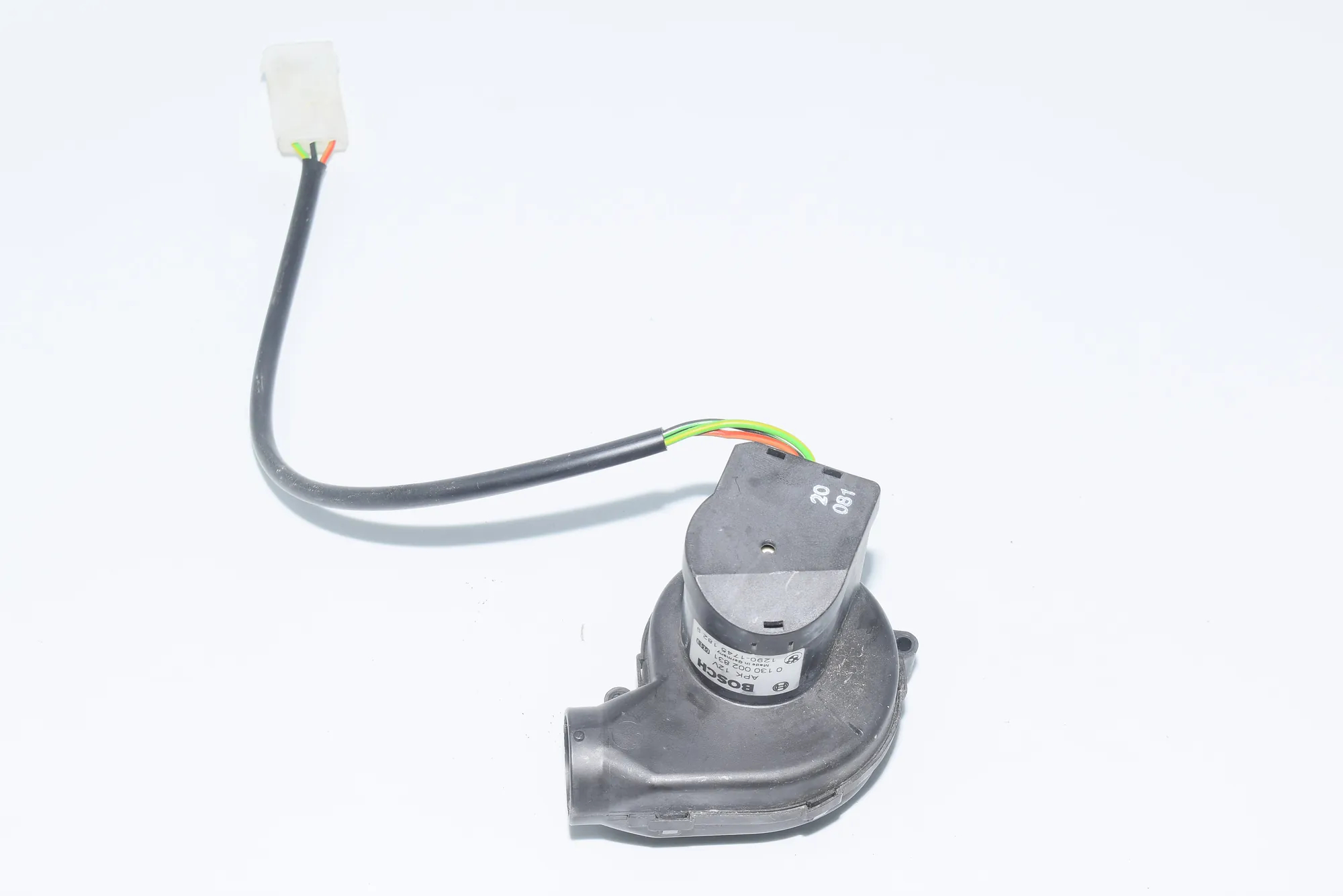 Other Control Units – OEM 0130002831 · BMW 5 Touring (E39) 530 d 2000