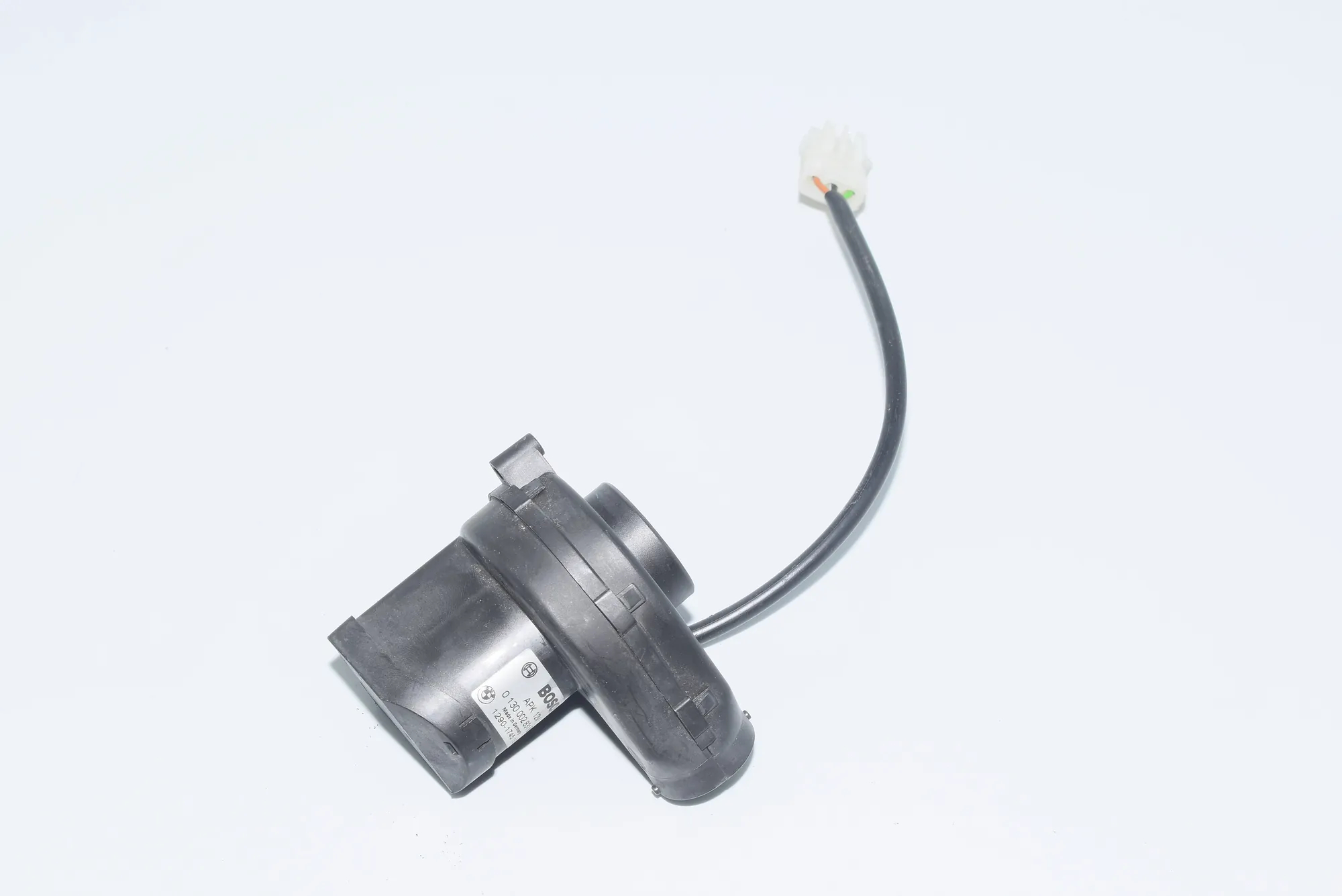 Other Control Units – OEM 0130002831 · BMW 5 Touring (E39) 530 d 2000 – 2