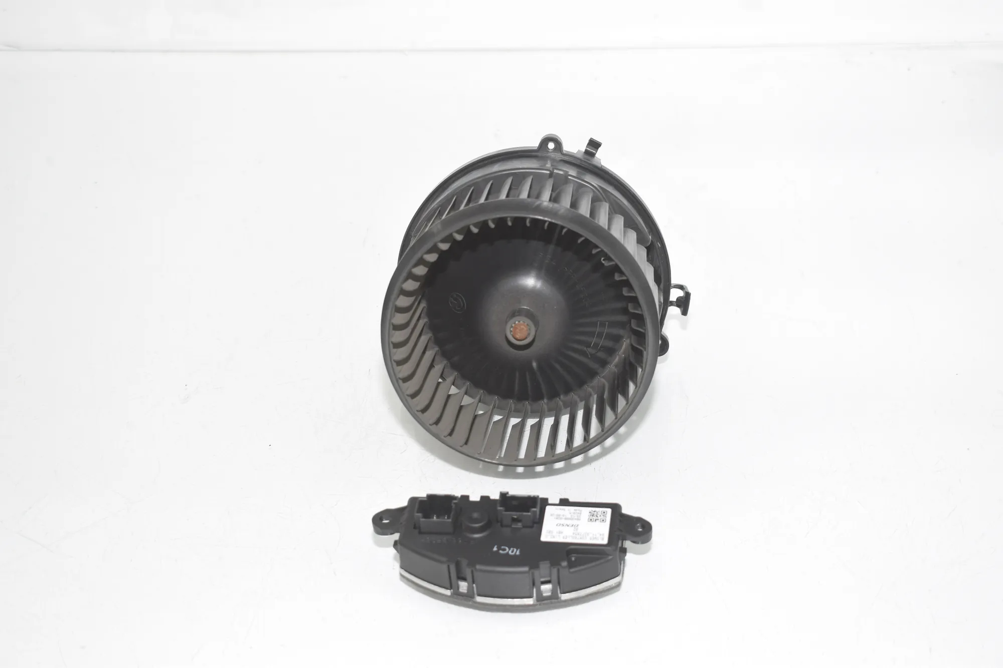 Heater Blower Fan – OEM 9377854 · BMW X1 (F48) sDrive 18 d 2019 – 2