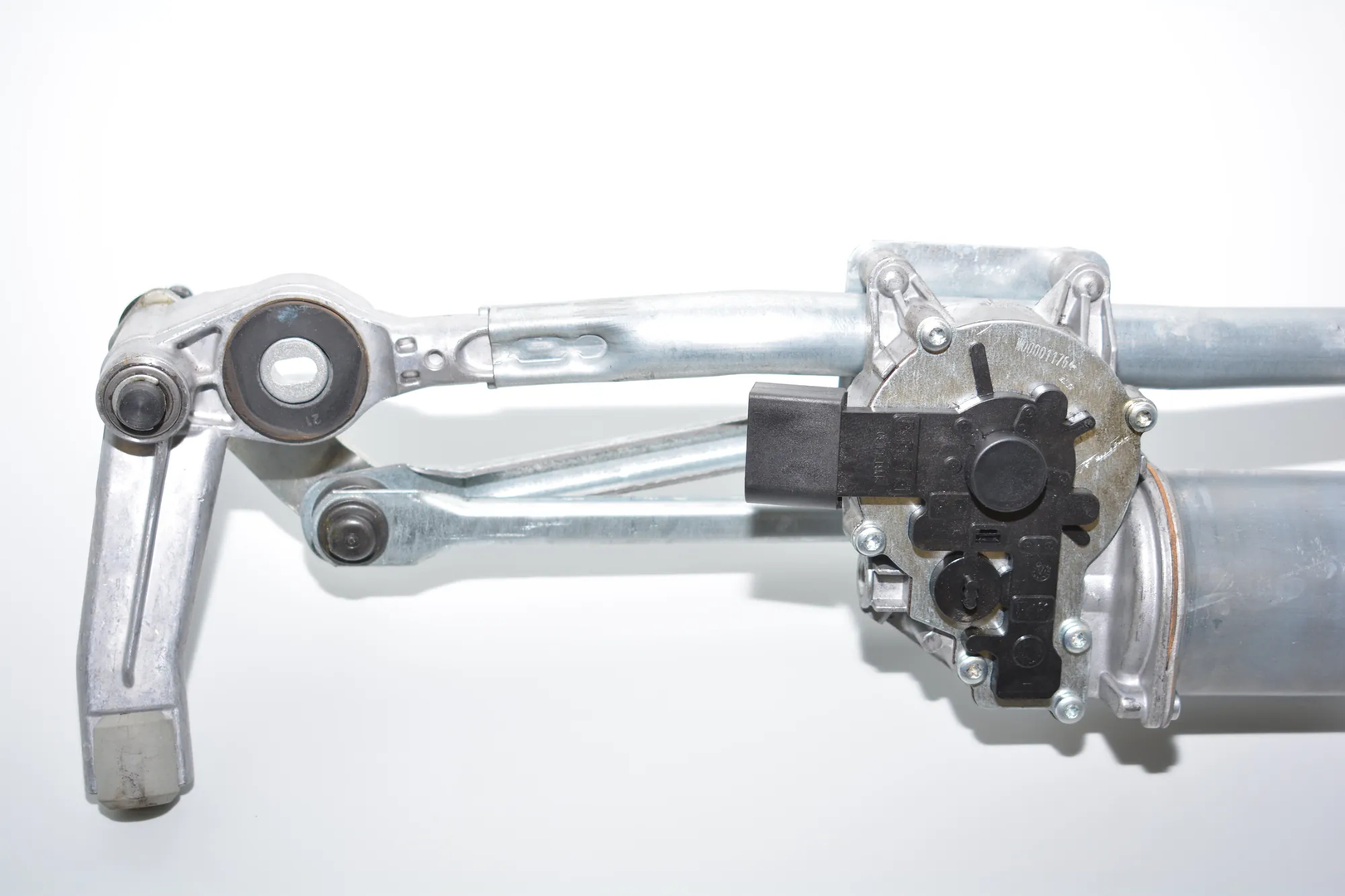 Front Windshield Wiper Mechanism – OEM 7161710 · BMW 3 Cabrio (E93) 330 d 2011 – 2