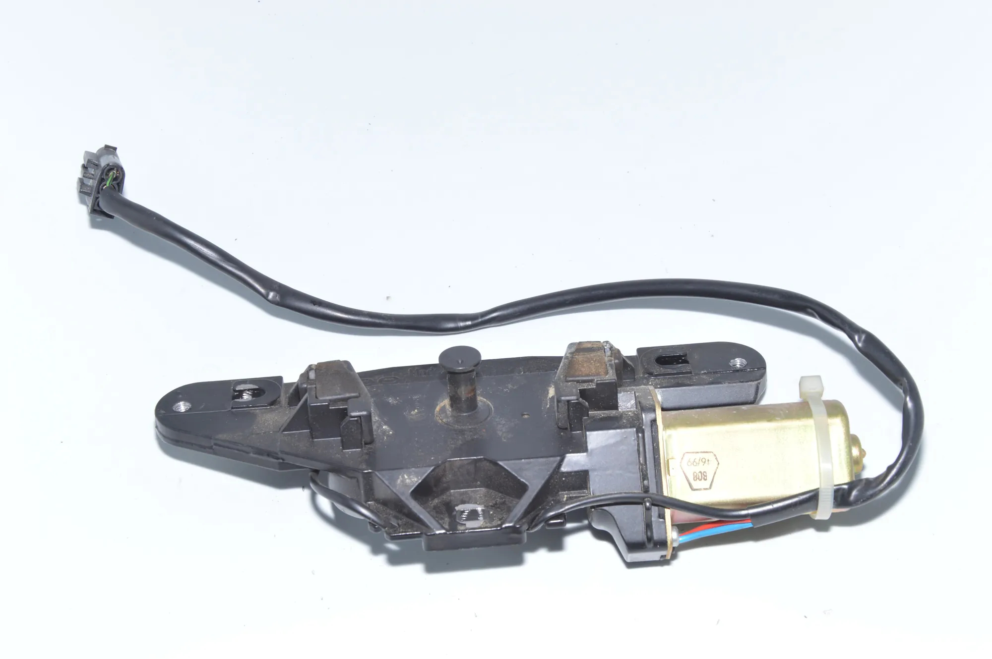 Tailgate Boot Lock – OEM 8362371 · BMW 5 Touring (E39) 530 d 1999 – 2