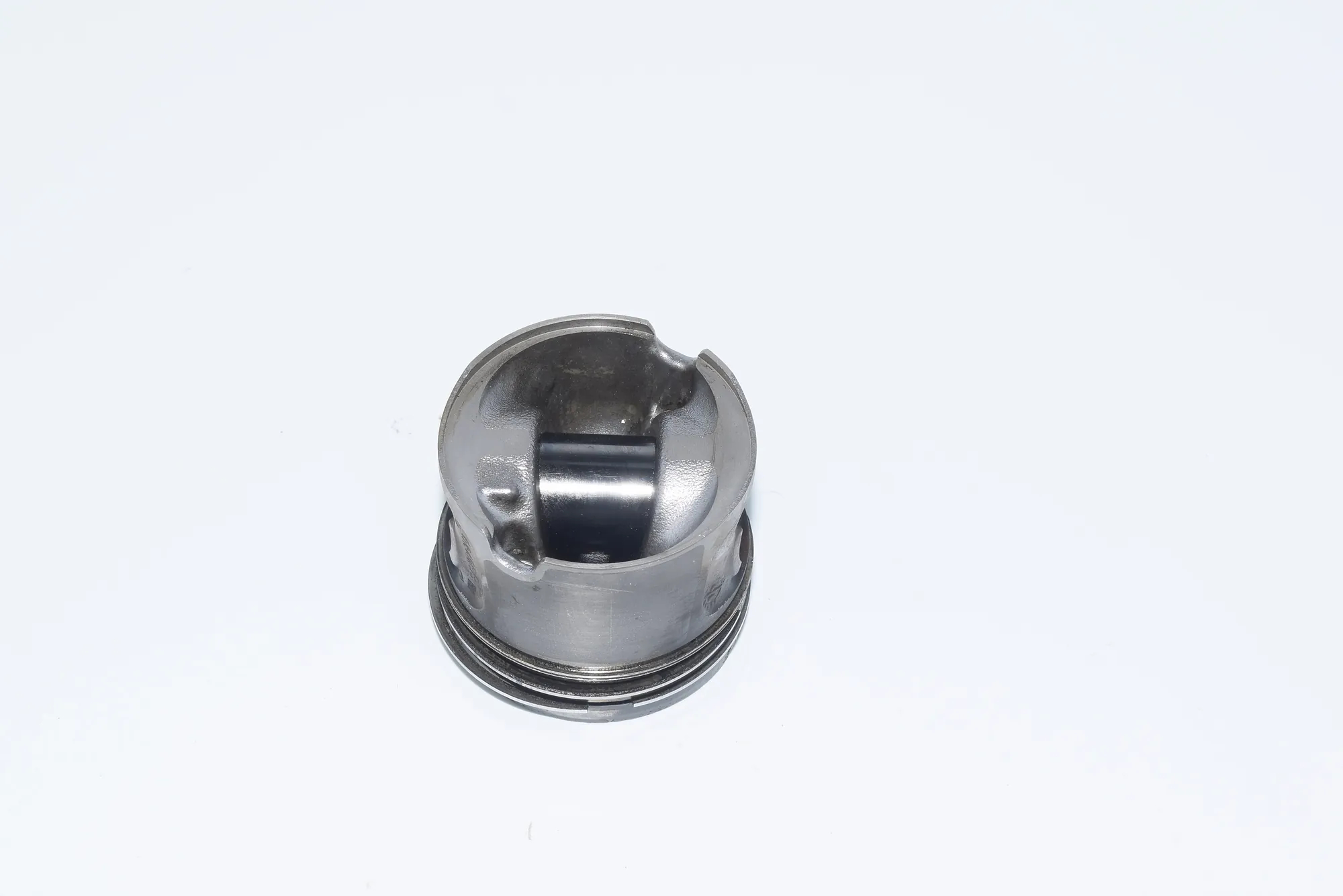 Piston · BMW 3 (E90) BMW 3 (E90) 320 d 2008 – 3