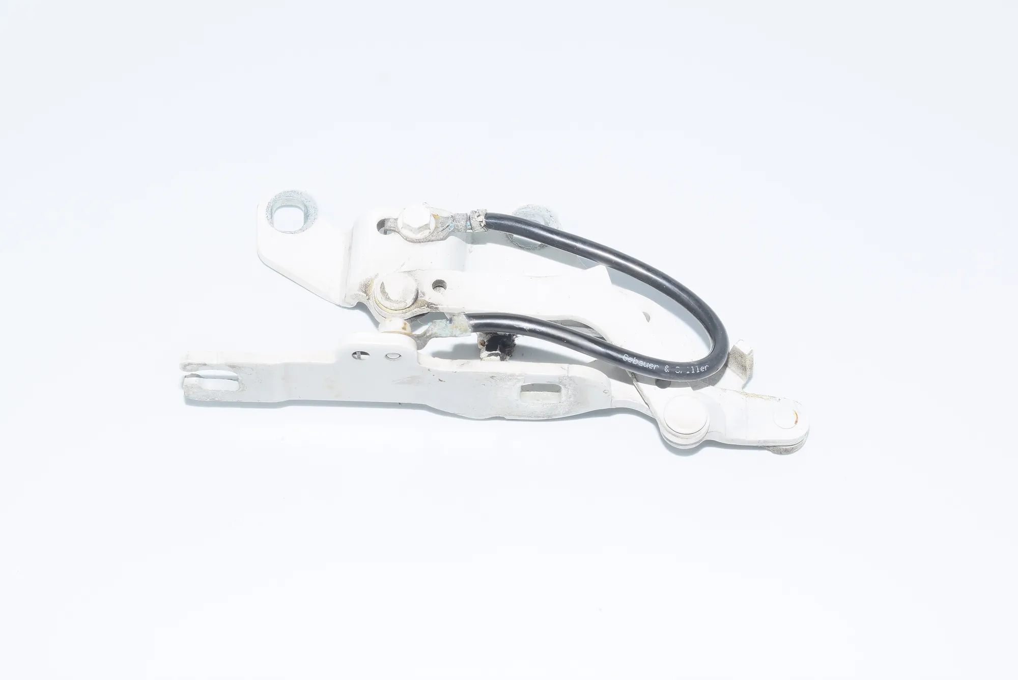 Front Left Bonnet Hinge – OEM 7115263 · BMW 3 Coupe (E92) 320 d 2011 – 5
