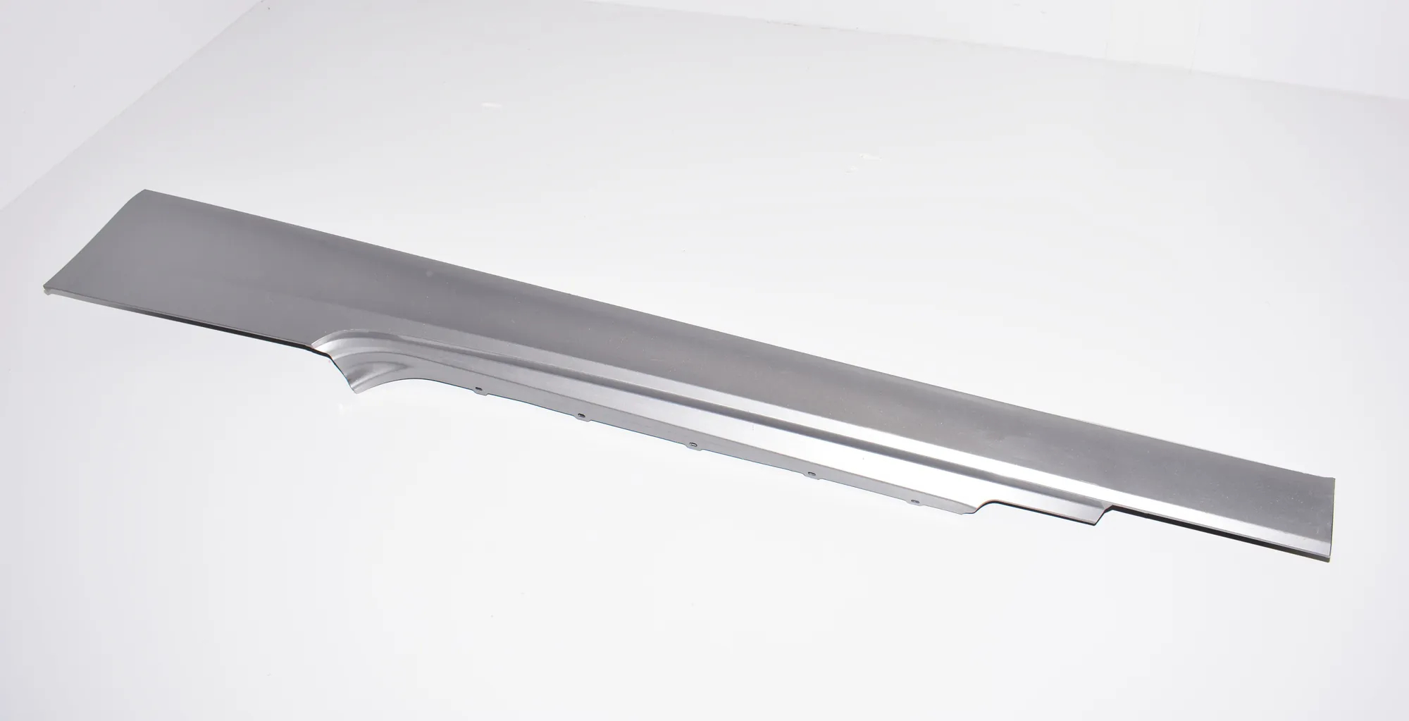 Left Side Plastic Sideskirt Cover – OEM 7130873 · BMW 3 Coupe (E92) BMW 3 Coupe (E92) 2005