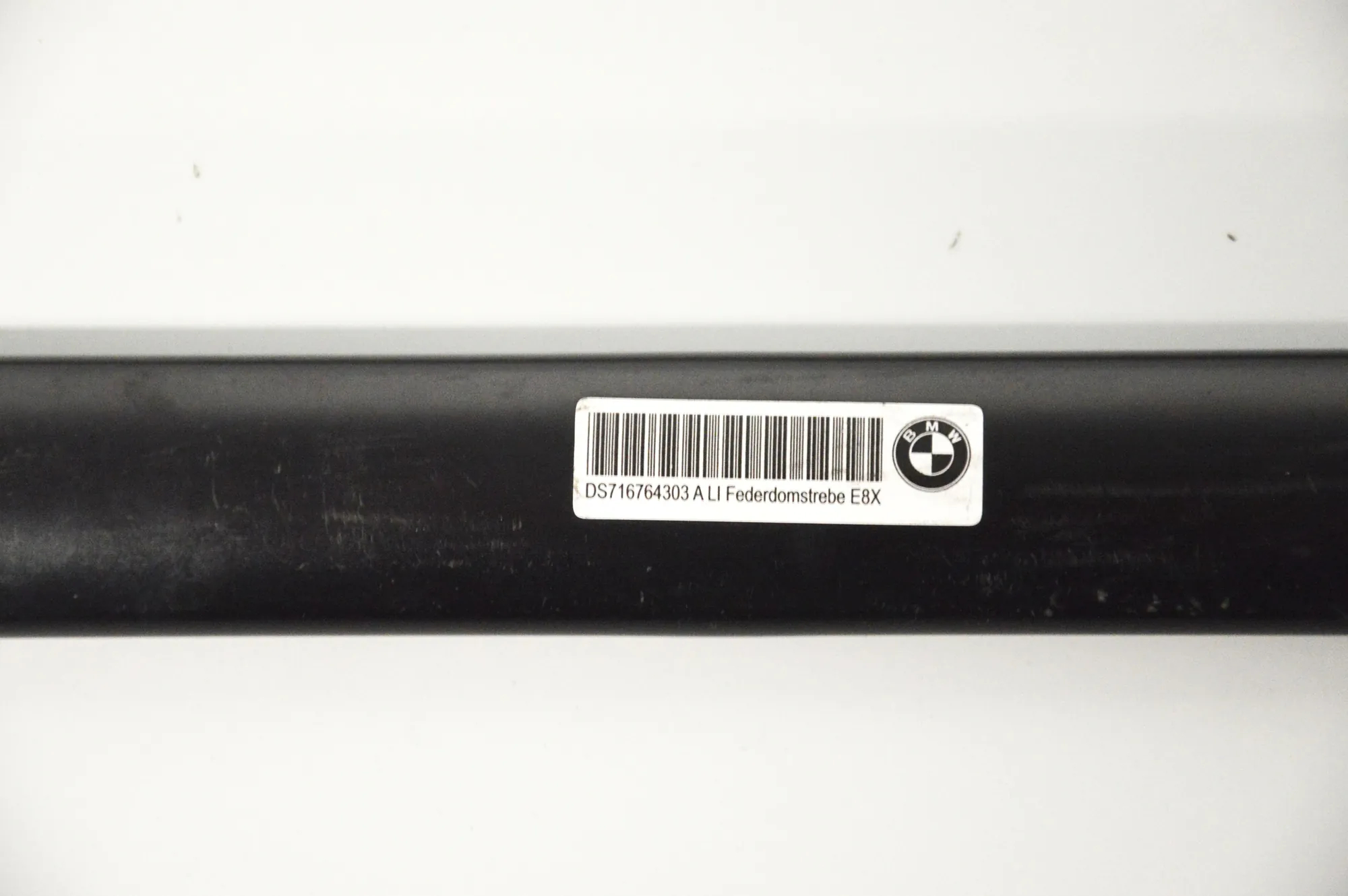 Other Engine Compartment Parts – OEM 6764303 · BMW 1 Coupe (E82) 123 d 2011 – 4
