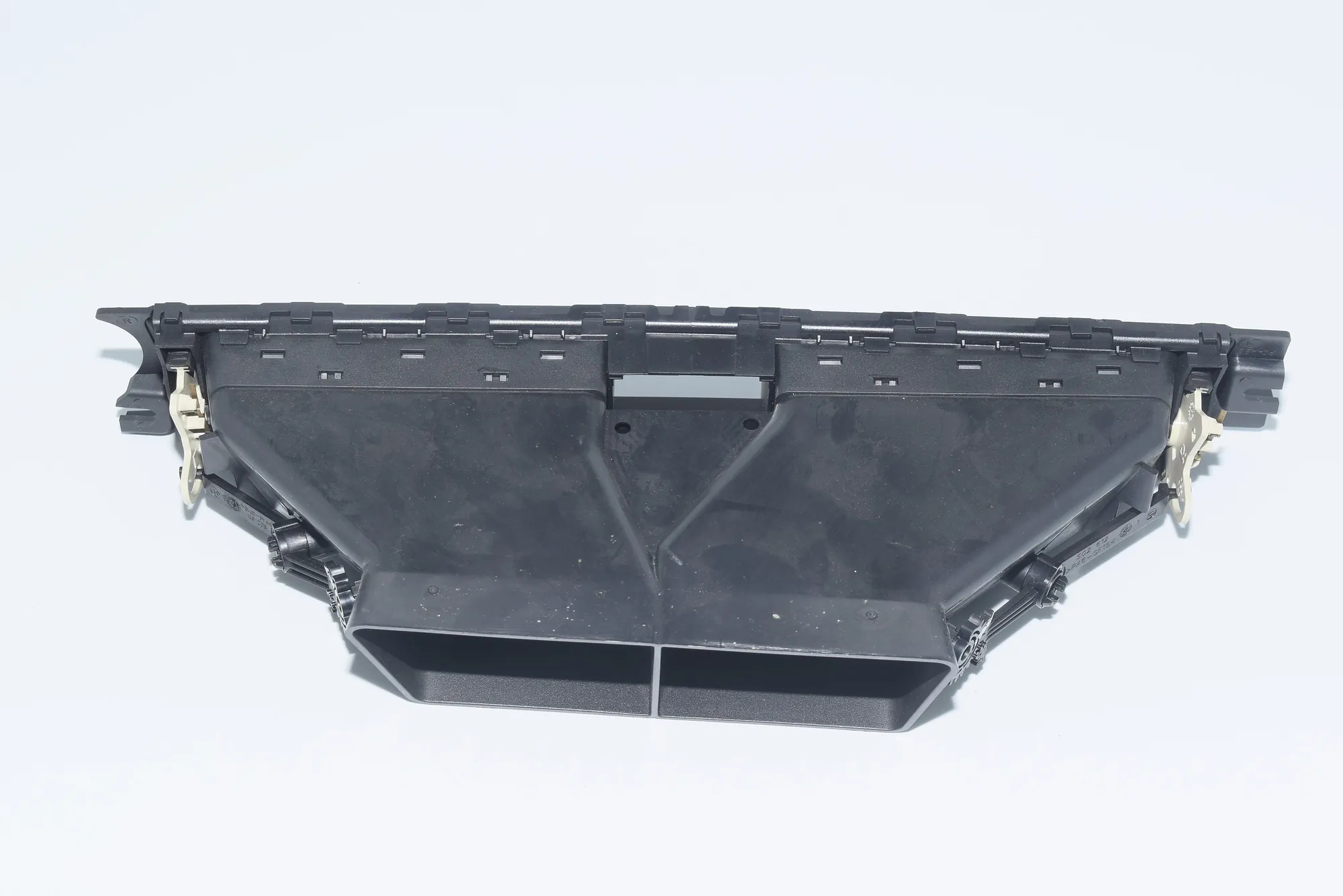 Dashboard Air Vents – OEM 9130469 · BMW 3 Coupe (E92) 320 d 2011 – 2