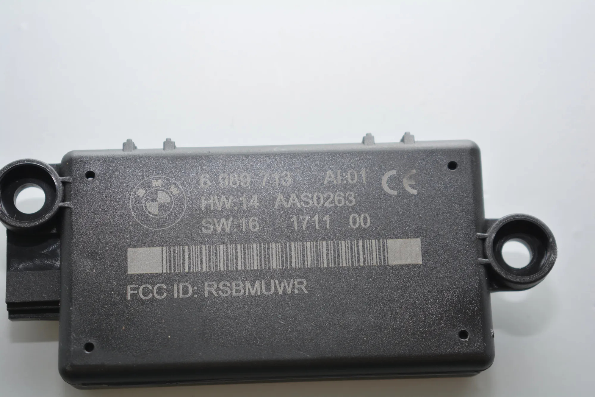 Other Control Units – OEM 6950525 · BMW 3 Cabrio (E93) 330 d 2011 – 5