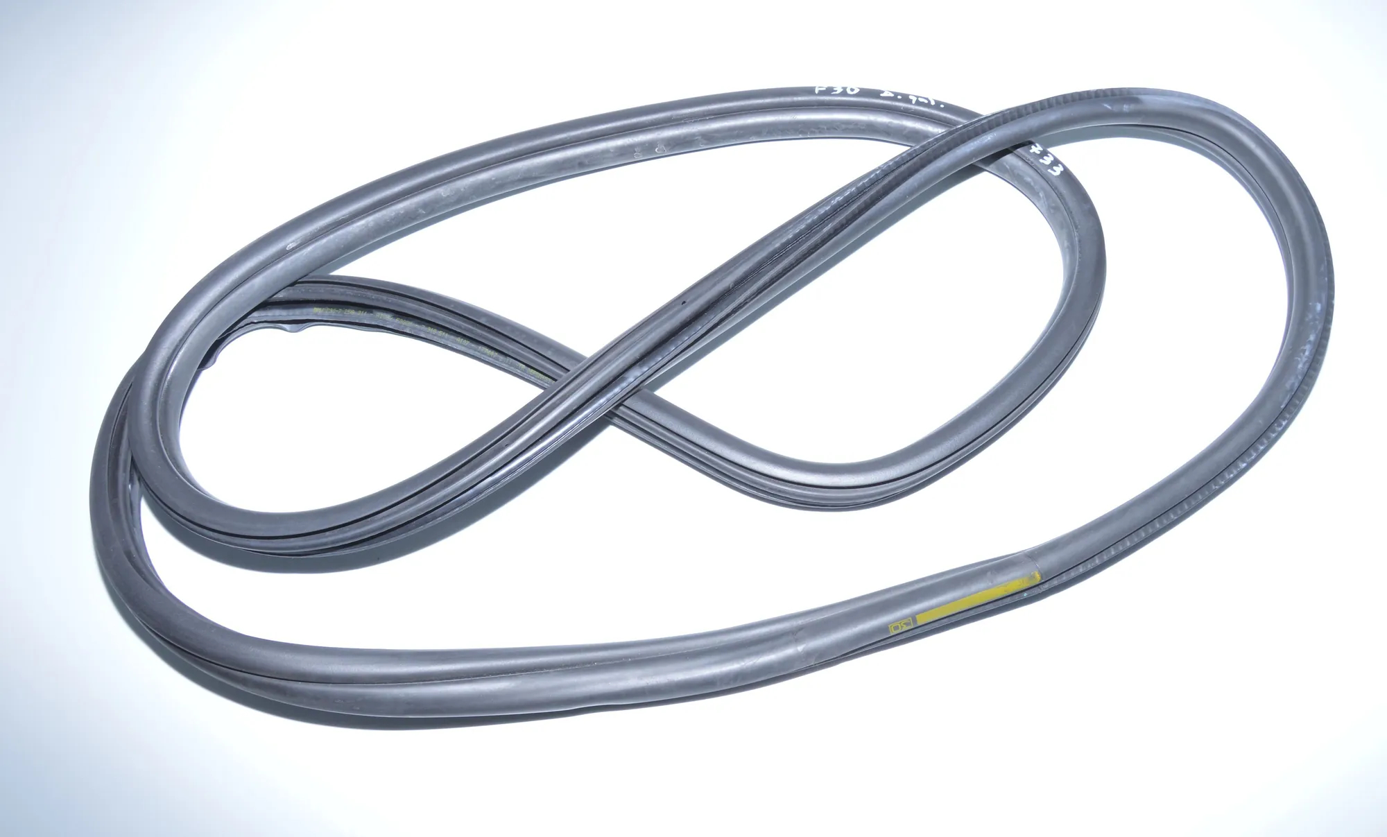 Rear Right Door Seal Rubber – OEM 7318511 · BMW 3 (F30, F80) 320 d 2012