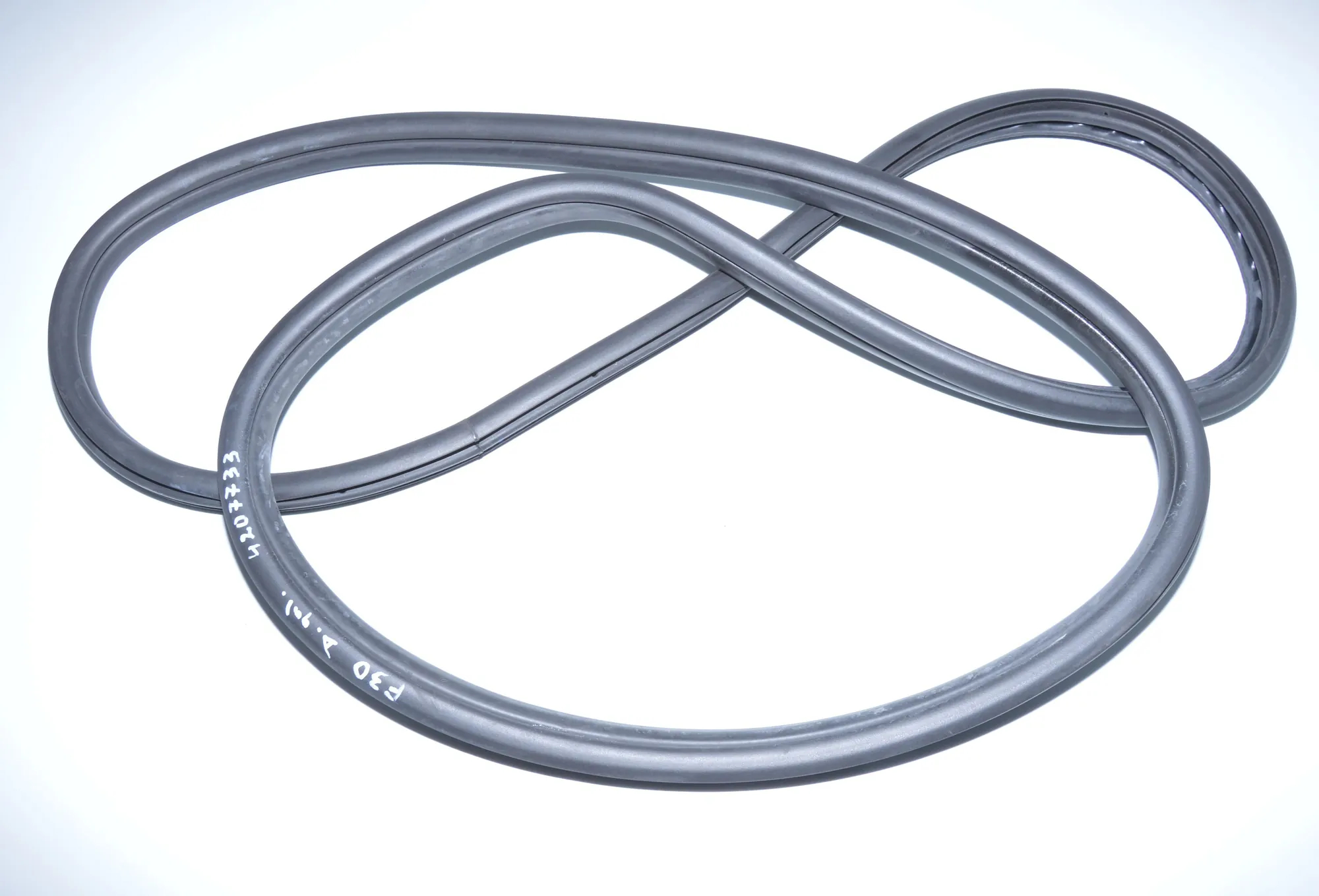 Rear Right Door Seal Rubber – OEM 7318511 · BMW 3 (F30, F80) 320 d 2012 – 2