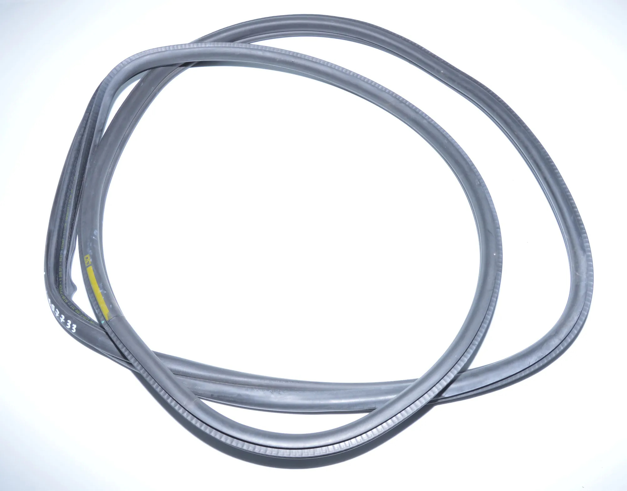 Rear Left Door Seal Rubber – OEM 7258311 · BMW 3 (F30, F80) 320 d 2012 – 3