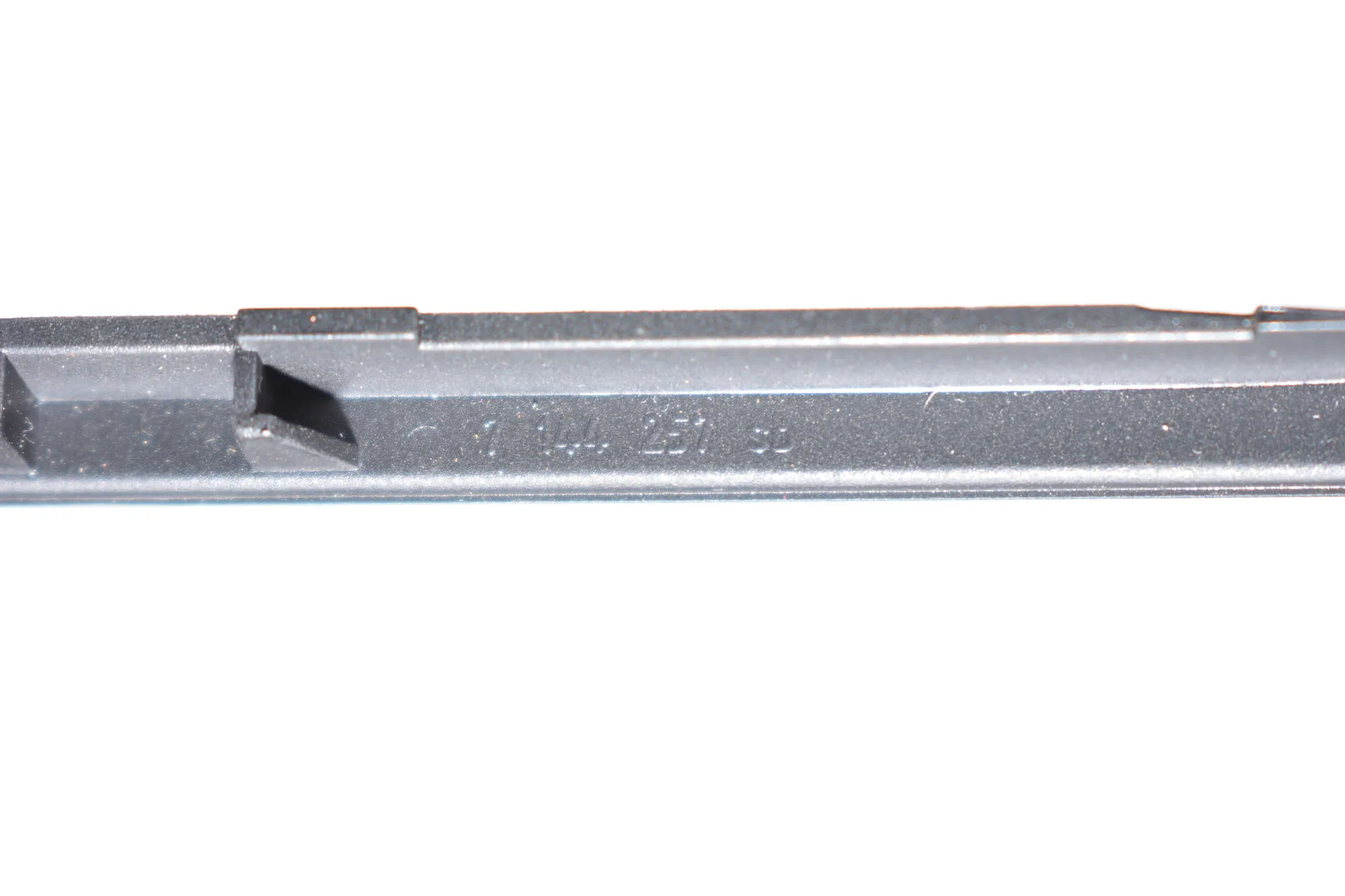Other Trim Parts – OEM 7144257 · BMW 3 Cabrio (E93) 330 d 2011 – 5