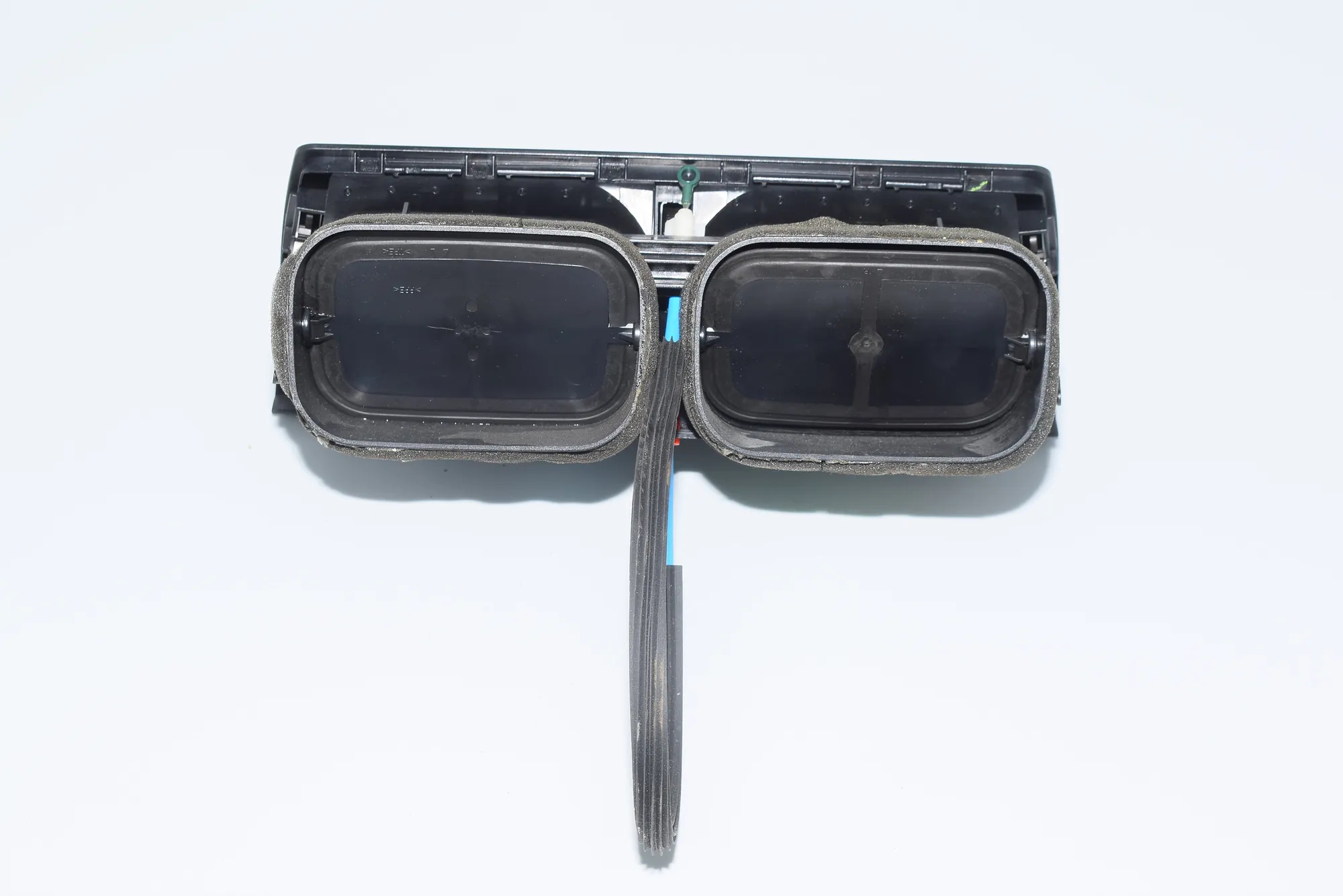 Dashboard Air Vents – OEM 8402221 · BMW X5 (E53) 3.0 d 2005 – 2