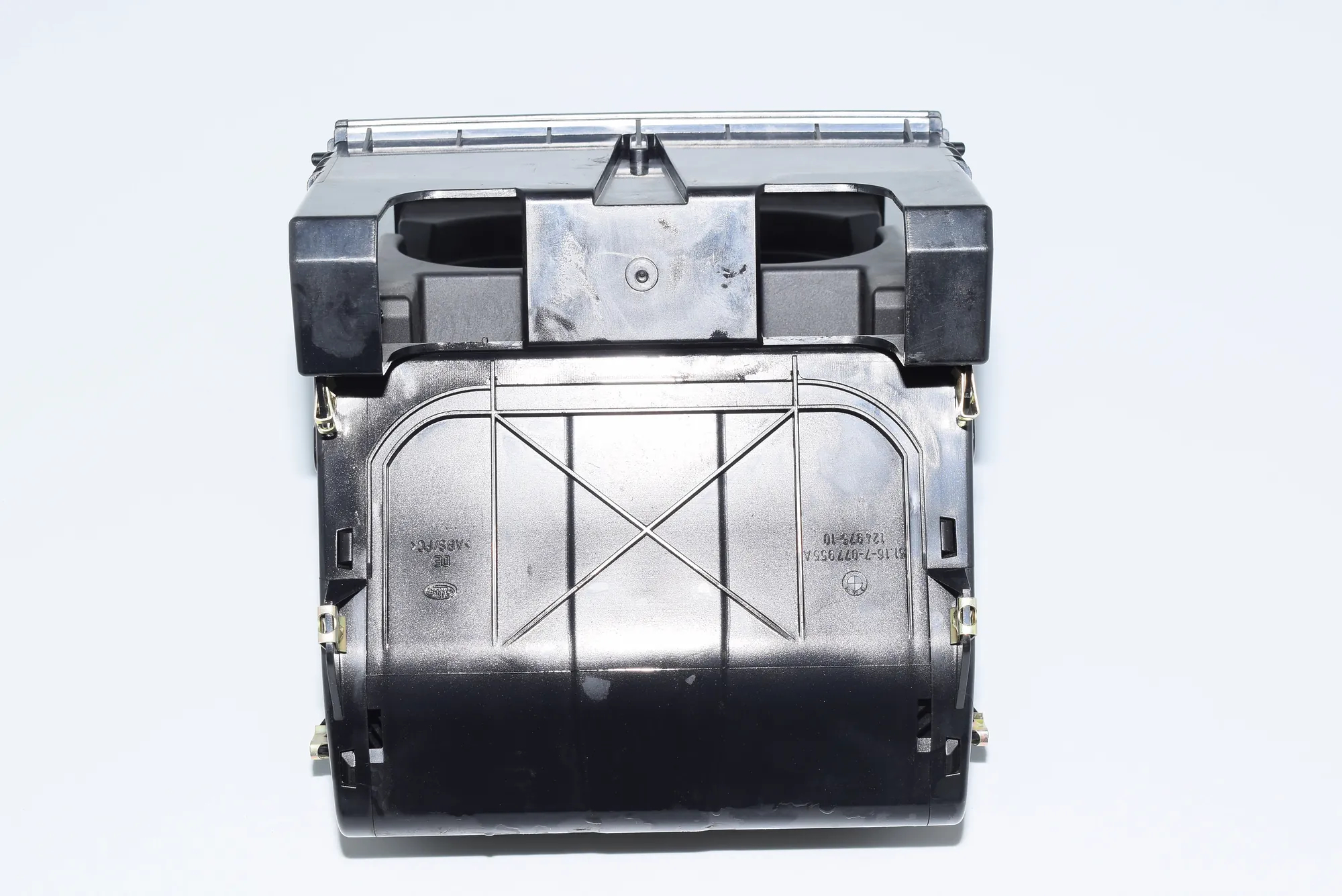 Cup Holder – OEM 7077955 · BMW X5 (E53) 3.0 d 2005 – 4