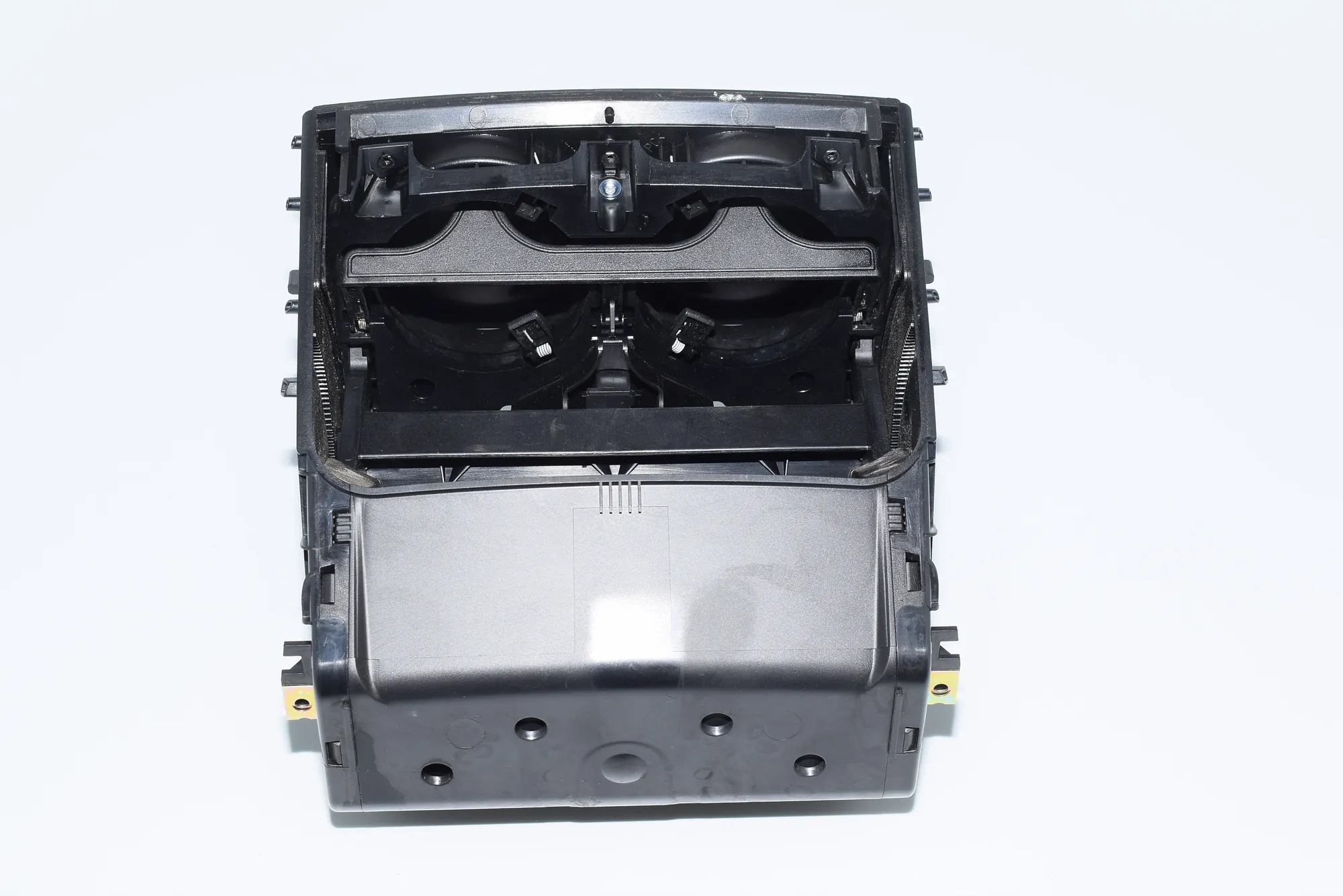 Cup Holder – OEM 7077955 · BMW X5 (E53) 3.0 d 2005 – 3
