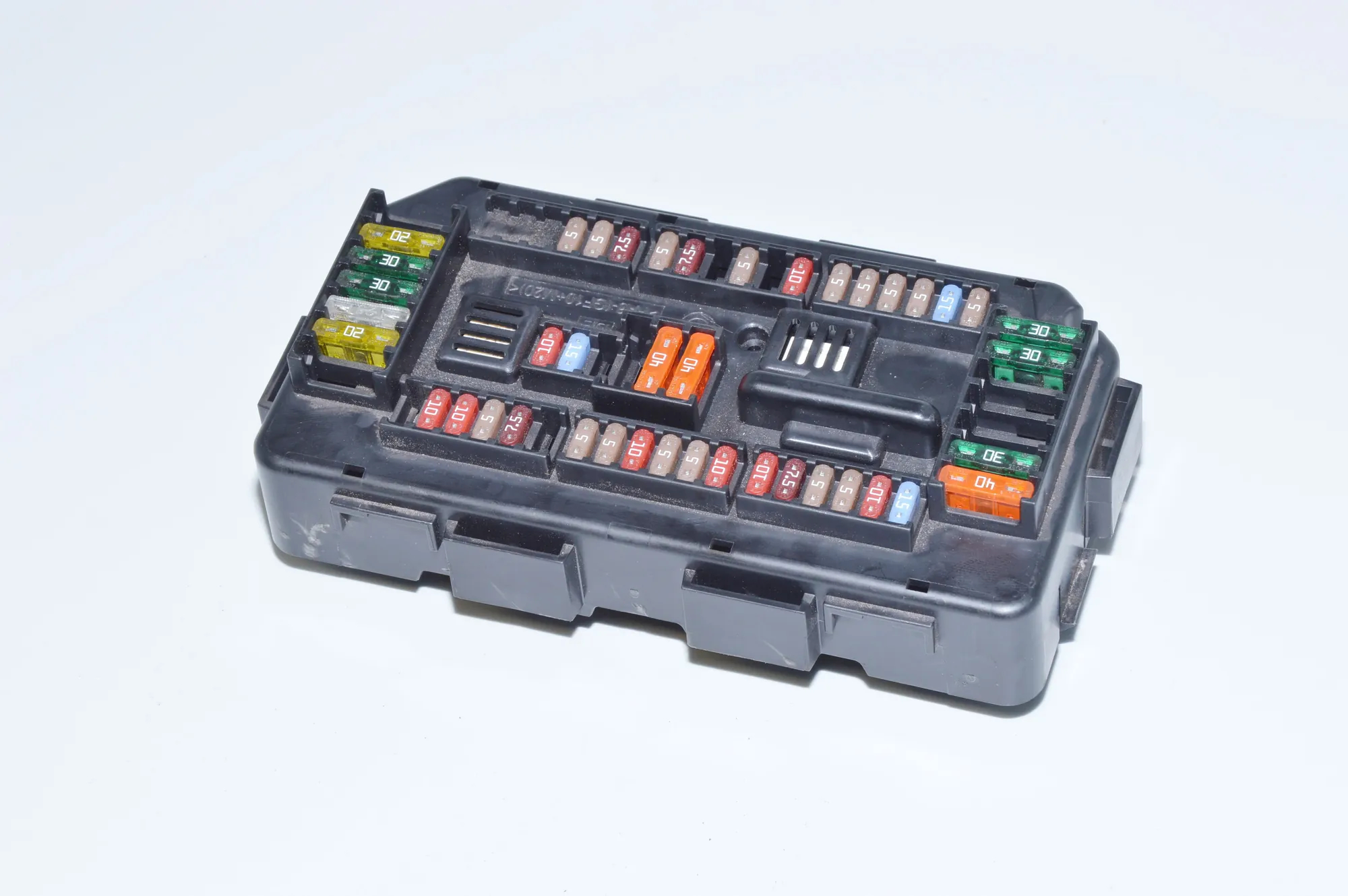 Fuse Box – OEM 9224879 · BMW 3 (F30, F80) 320 d 2012