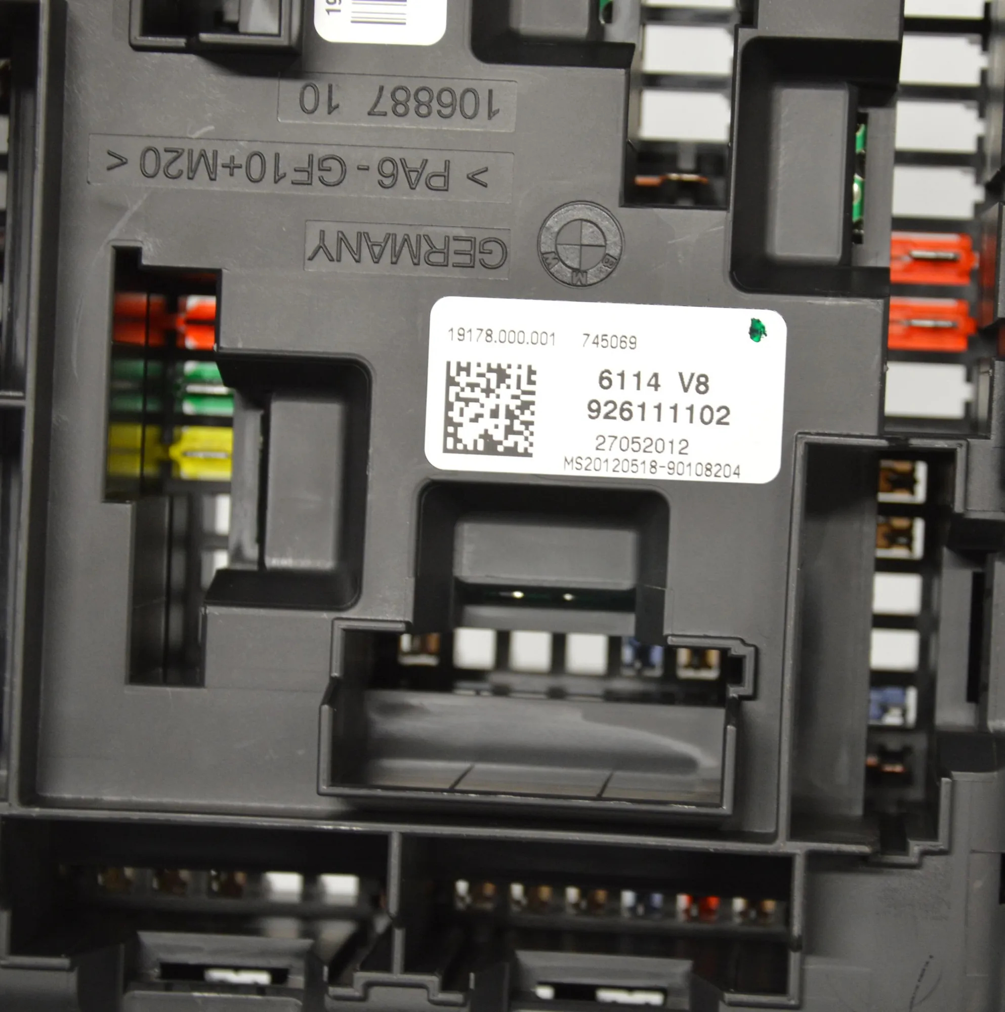 Fuse Box – OEM 9261111 · BMW 3 (F30, F80) 320 d 2012 – 4