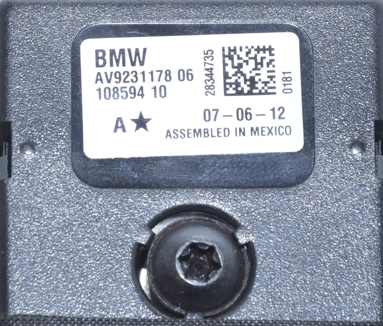 Antenna Amplifier – OEM 9231178 · BMW 3 (F30, F80) 320 d 2012 – 4
