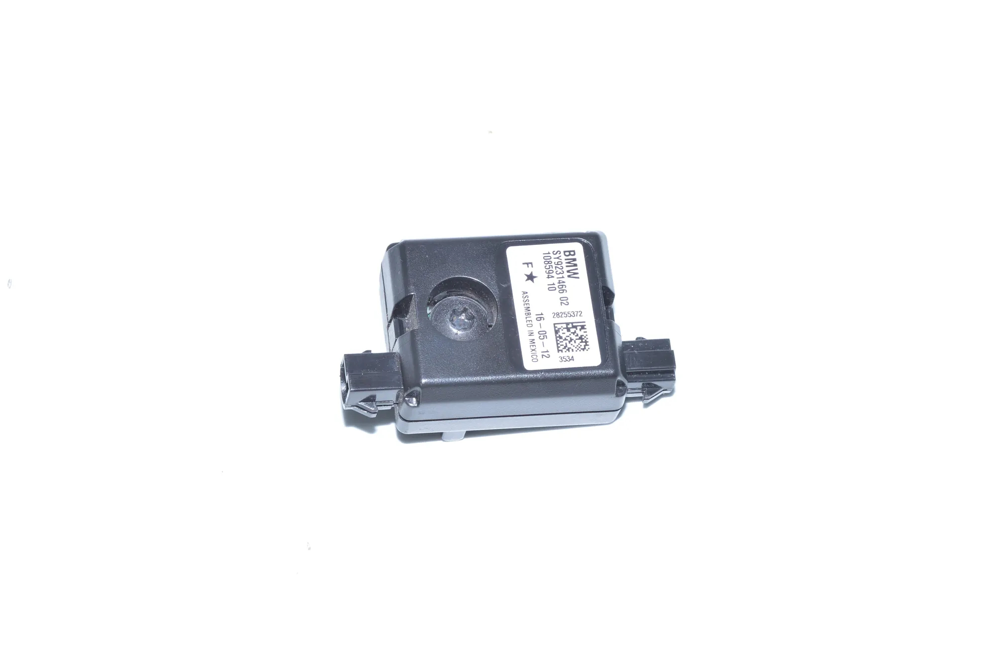 Antenna Amplifier – OEM 9231466 · BMW 3 (F30, F80) 320 d 2012 – 3