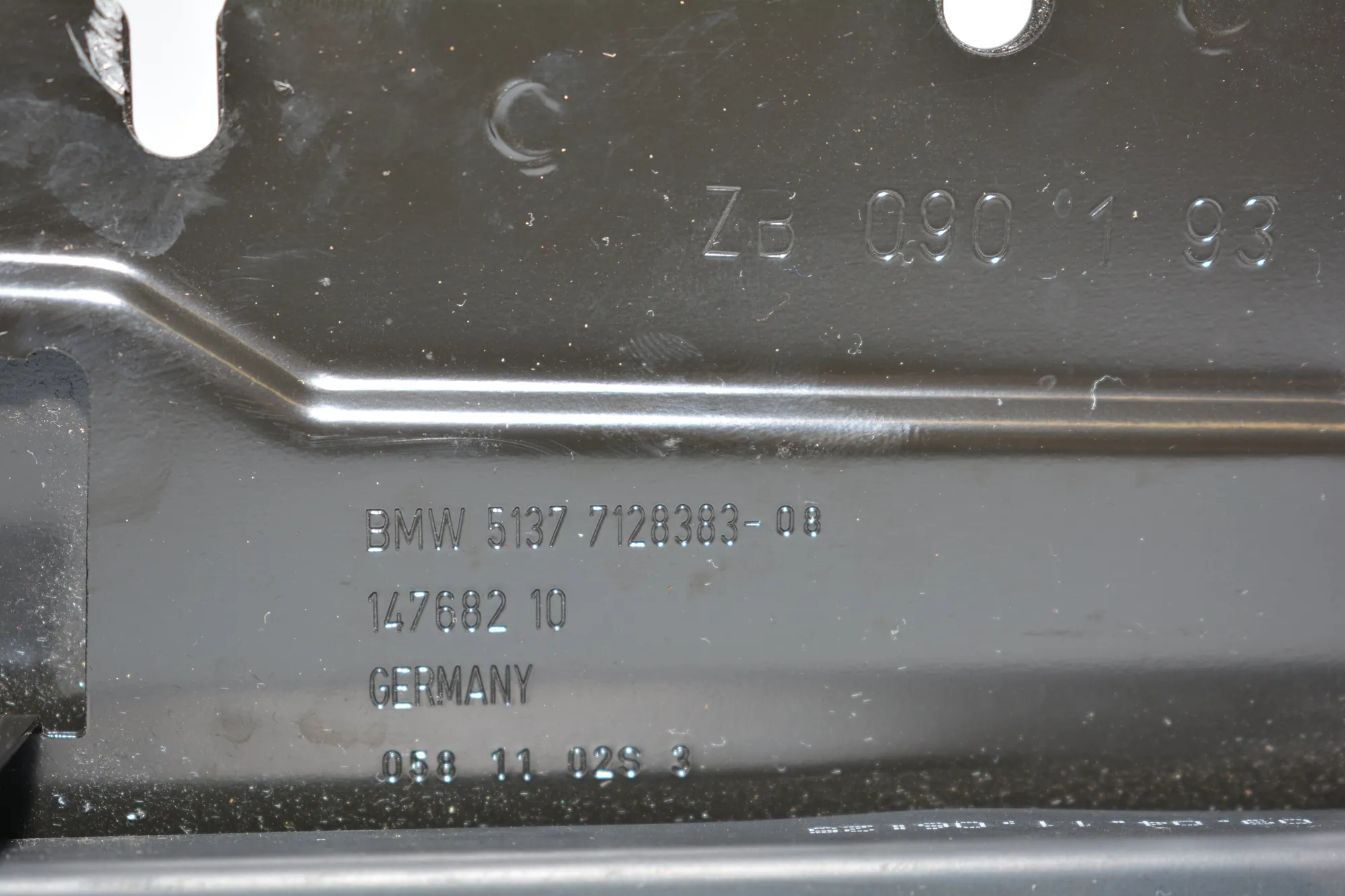 Other Body Parts – OEM 7128383 · BMW 3 Cabrio (E93) 330 d 2011 – 7