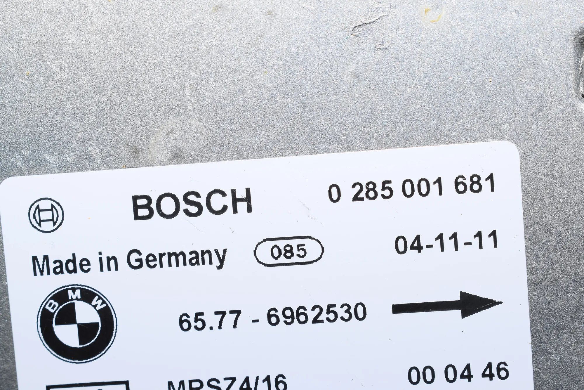 SRS Control Unit – OEM 6962530 · BMW X5 (E53) 3.0 d 2005 – 5
