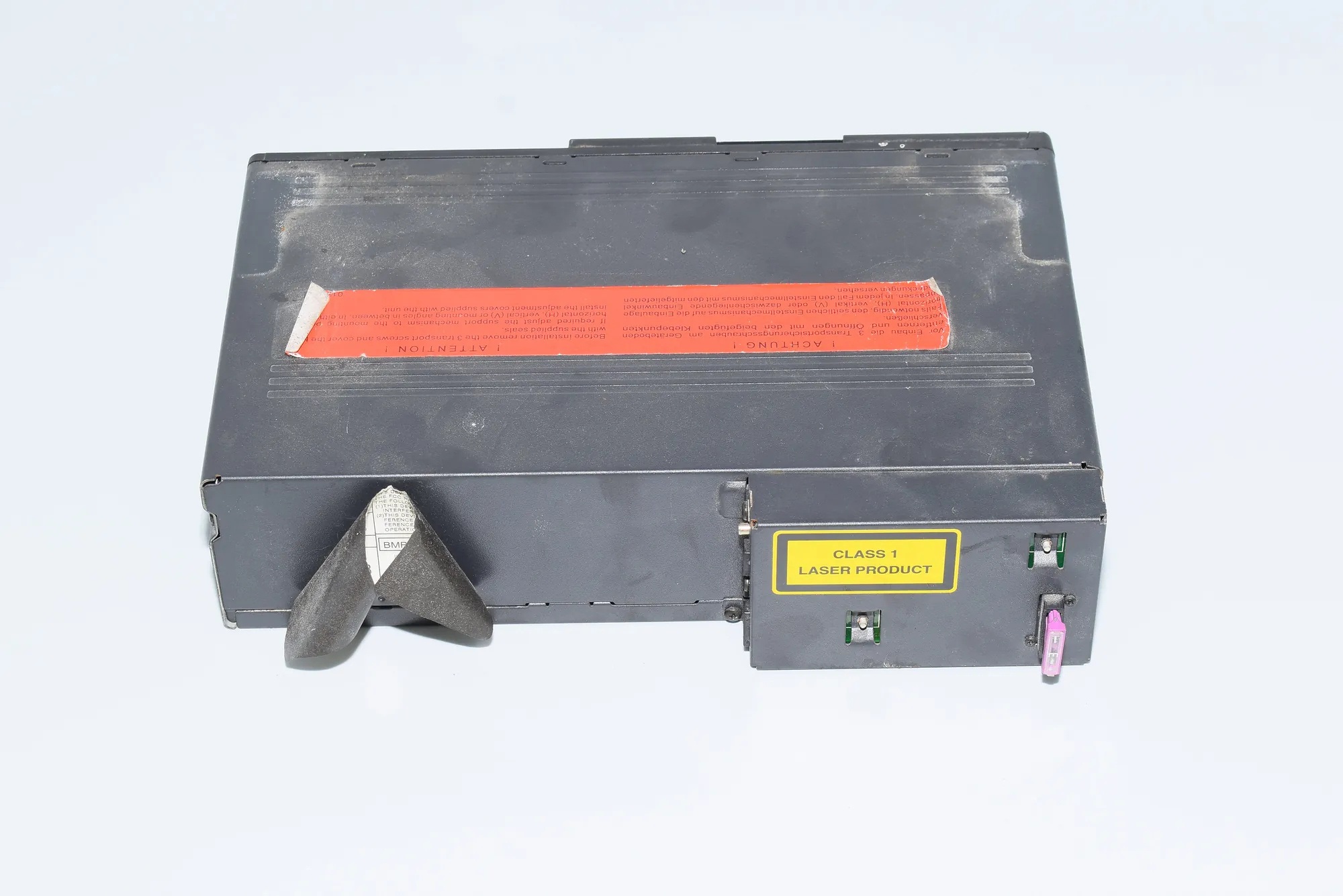 CD Changer – OEM 6946990 · BMW X5 (E53) 3.0 d 2005 – 4