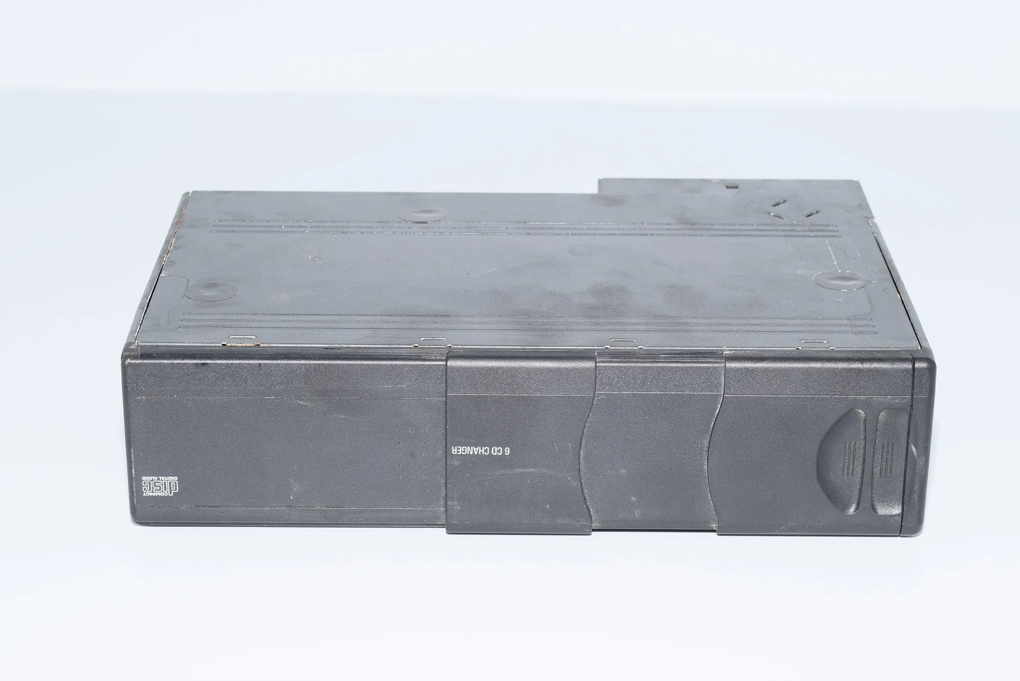 CD Changer – OEM 6946990 · BMW X5 (E53) 3.0 d 2005 – 2