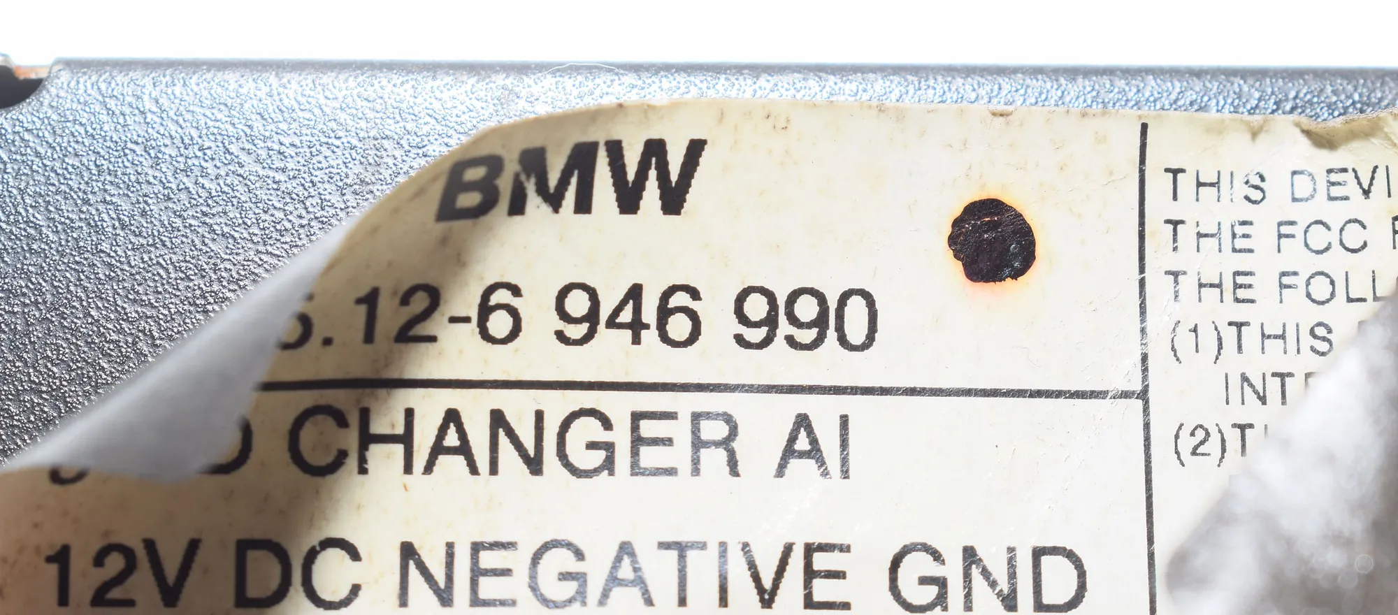 CD Changer – OEM 6946990 · BMW X5 (E53) 3.0 d 2005 – 5