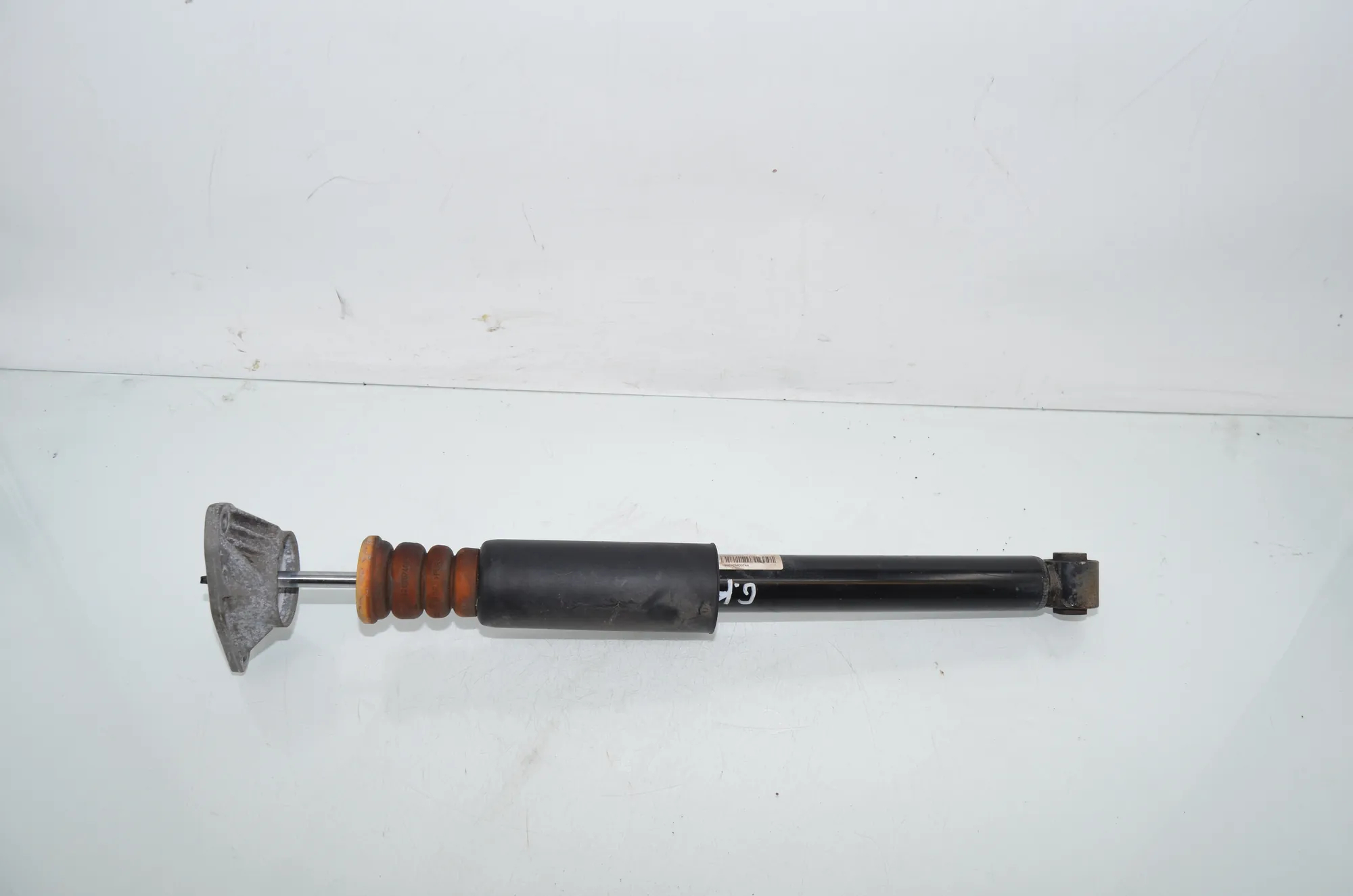 Rear Left Shock Absorber – OEM 6886760 · BMW X1 (F48) sDrive 18 d 2019 – 3