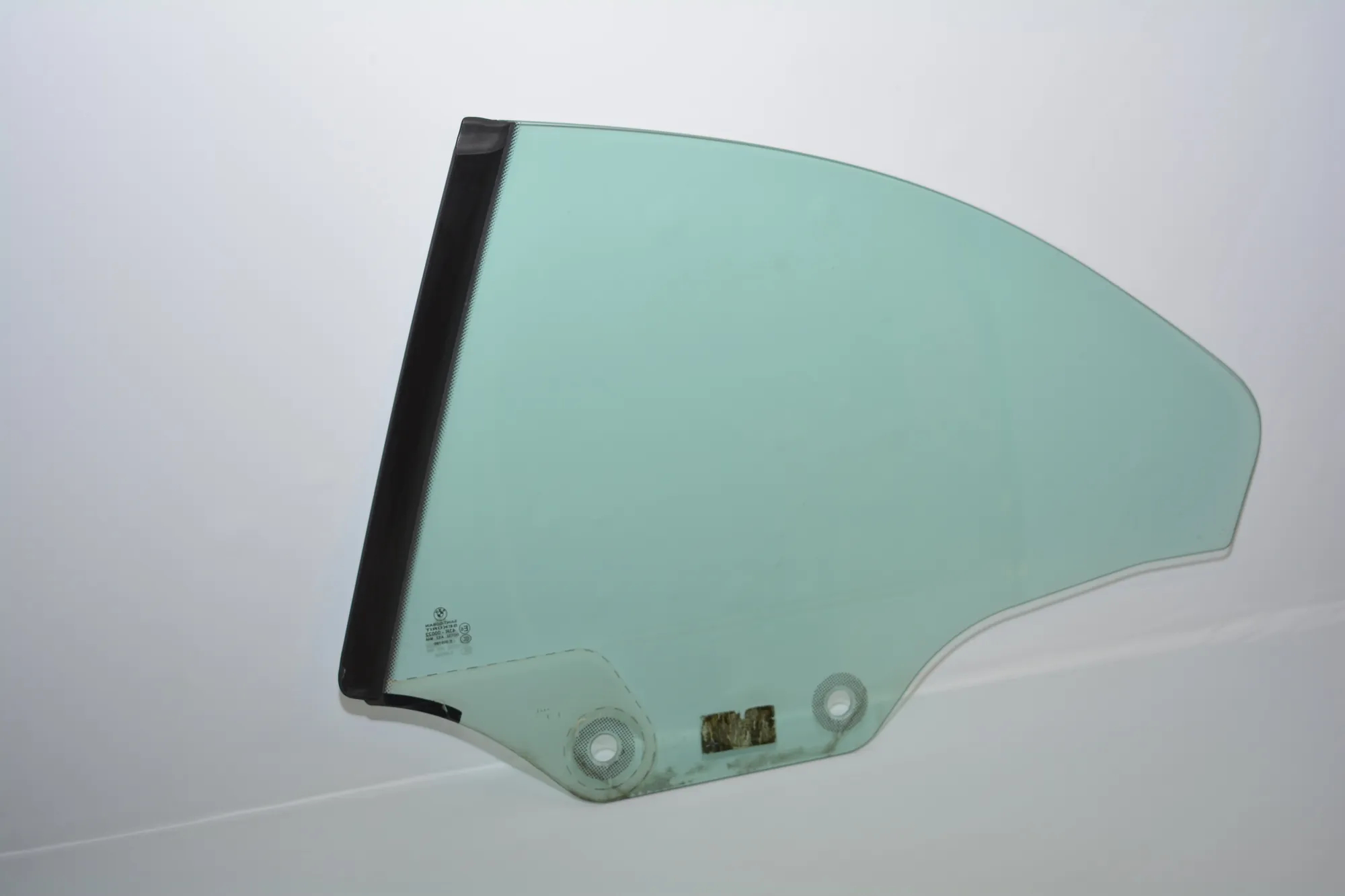 Rear Right Door Window – OEM 7128386 · BMW 3 Cabrio (E93) 330 d 2011 – 3