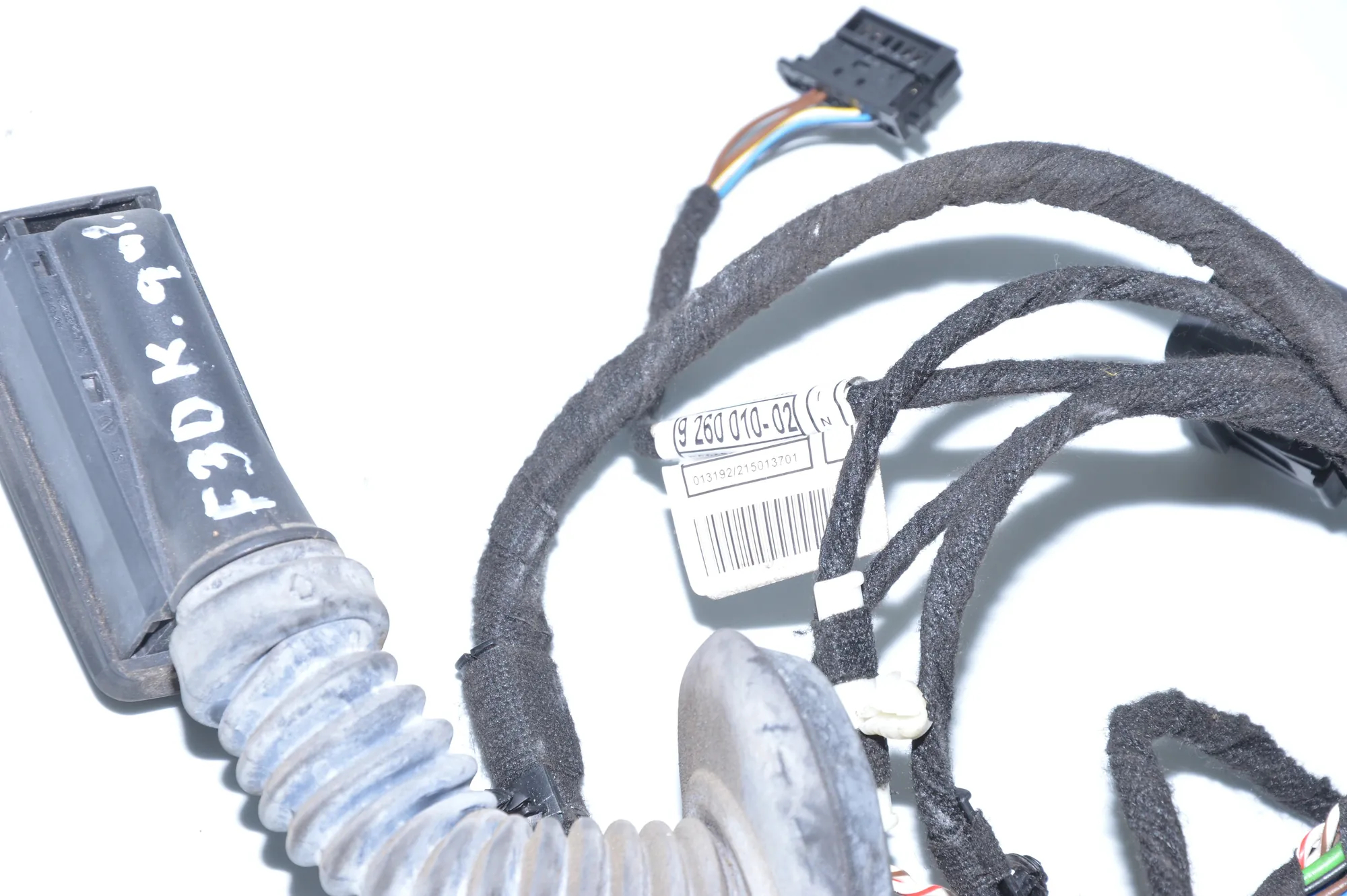 Rear Left Door Wiring – OEM 9260010 · BMW 3 (F30, F80) 320 d 2012 – 4